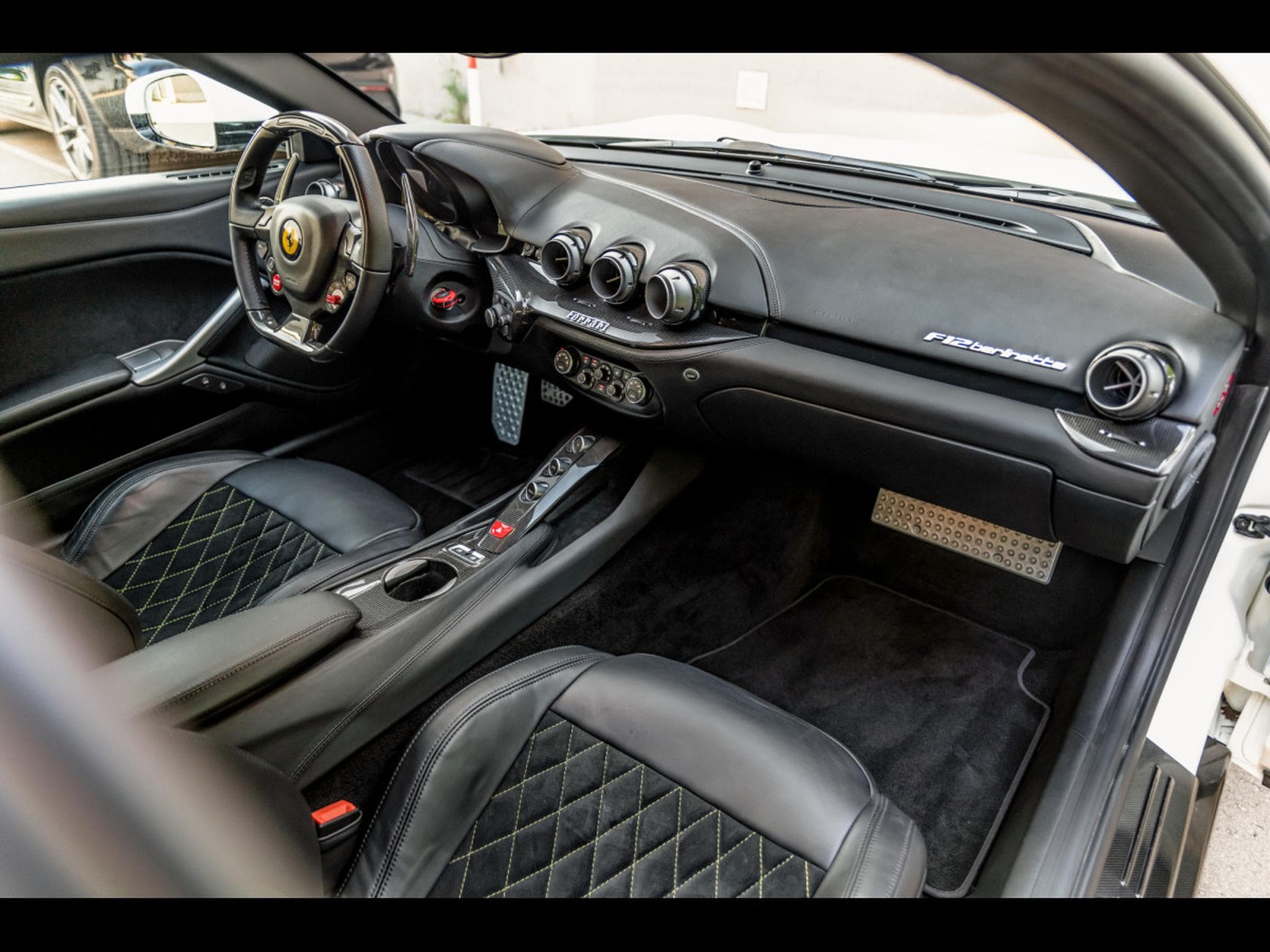 Ferrari F12 Berlinetta 6.3 V12 F1 – BIANCO AVUS – LA FERRARI STYLE WHEELS (2013) - Photo 20