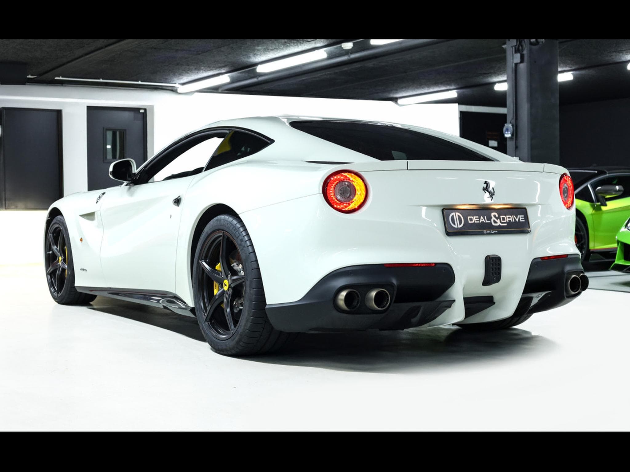 Ferrari F12 Berlinetta 6.3 V12 F1 – BIANCO AVUS – LA FERRARI STYLE WHEELS (2013) - Photo 3
