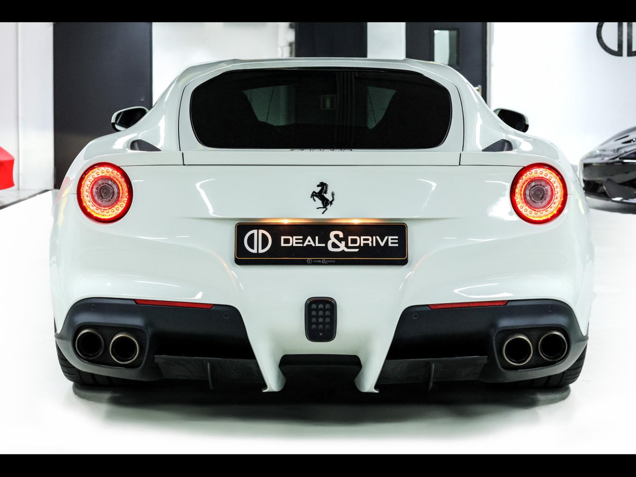 Ferrari F12 Berlinetta 6.3 V12 F1 – BIANCO AVUS – LA FERRARI STYLE WHEELS (2013) - Photo 4