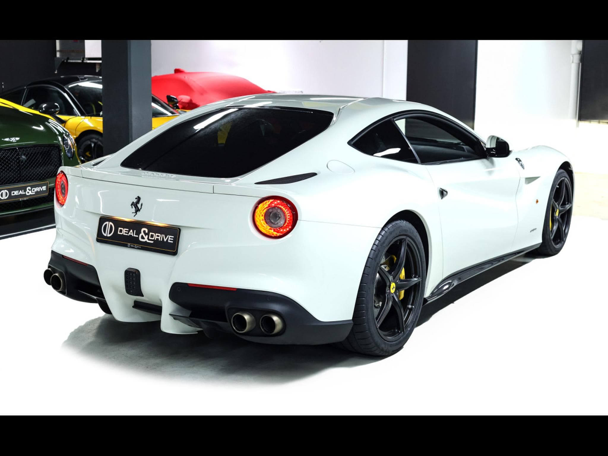 Ferrari F12 Berlinetta 6.3 V12 F1 – BIANCO AVUS – LA FERRARI STYLE WHEELS (2013) - Photo 7
