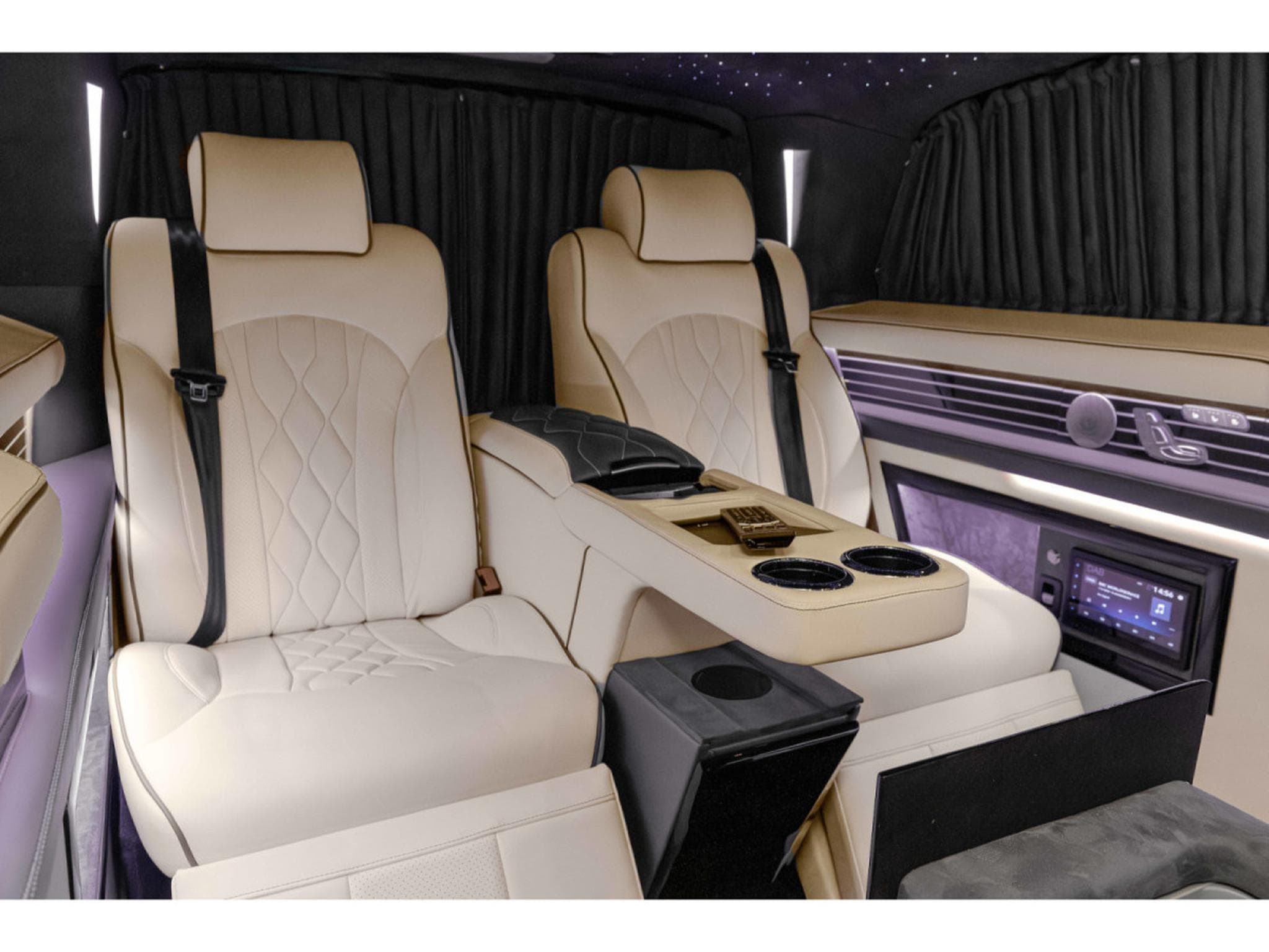 Mercedes V 300 V300 D VIP LANG MAYBACH/PANO/*FULL* (2025) - Foto 22
