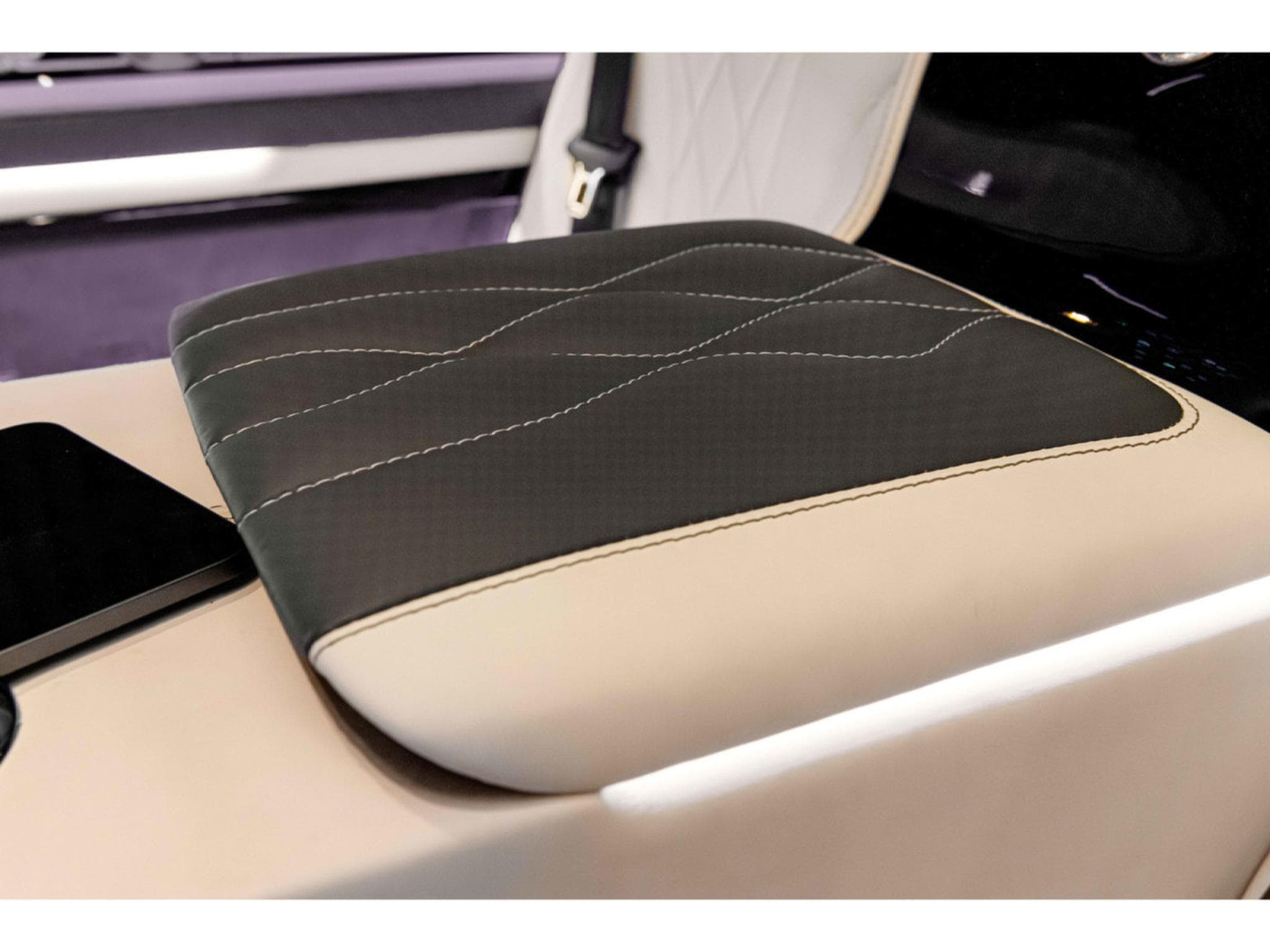 Mercedes V 300 V300 D VIP LANG MAYBACH/PANO/*FULL* (2025) - Foto 23