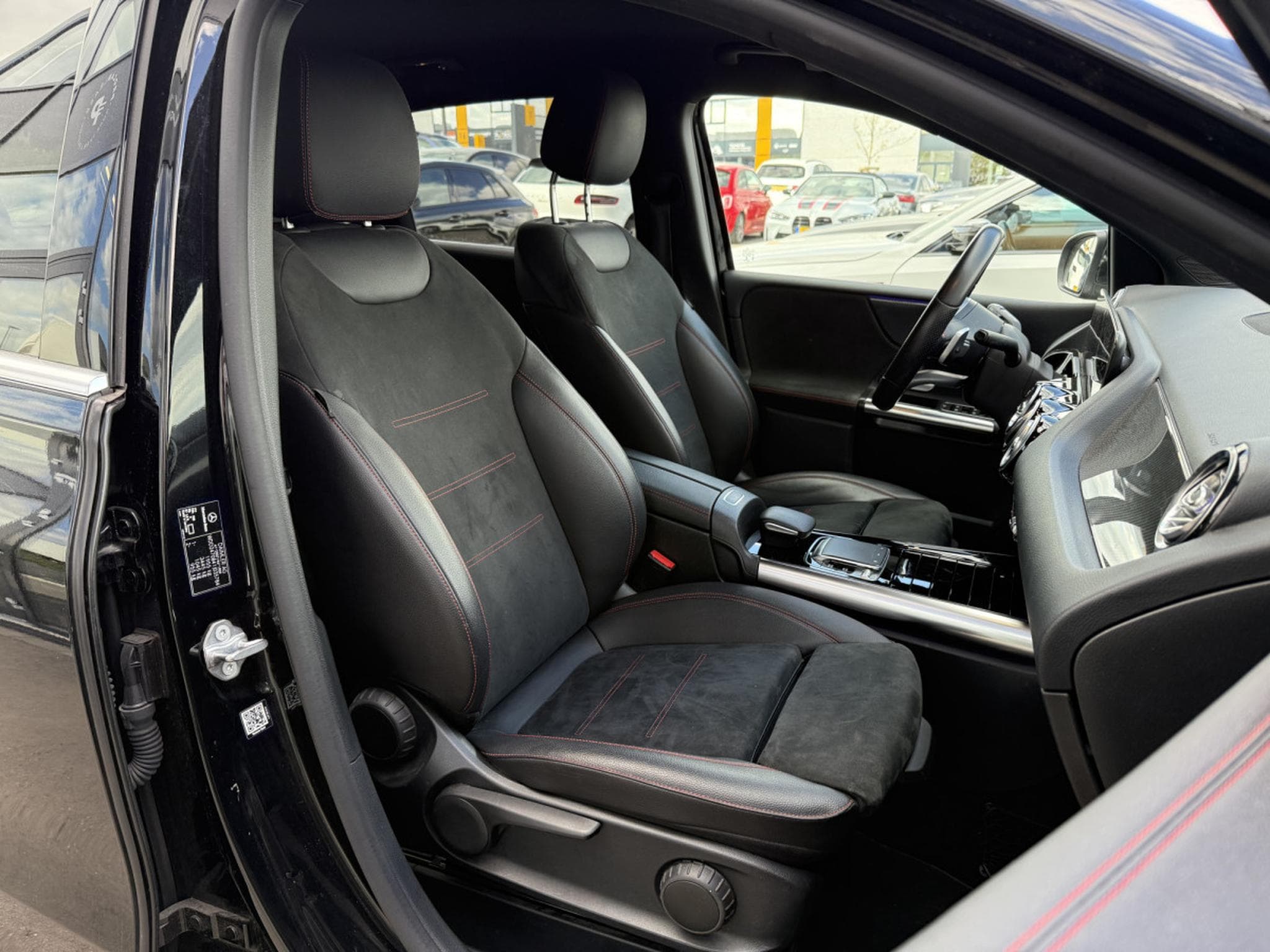 Mercedes B 180 AMG LINE/ GARANTIE 12 MOIS (2019) - Foto 11