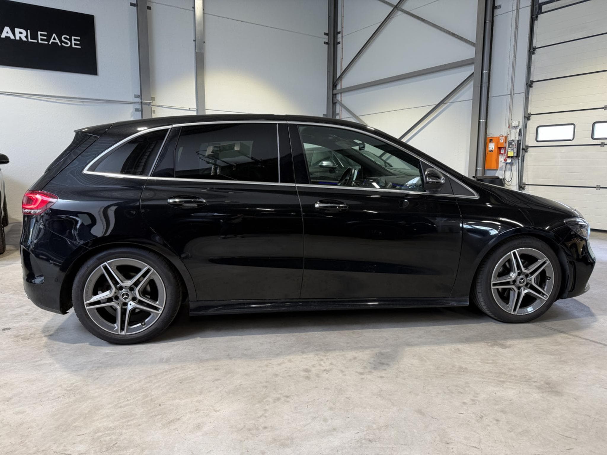 Mercedes B 180 AMG LINE/ GARANTIE 12 MOIS (2019) - Foto 4
