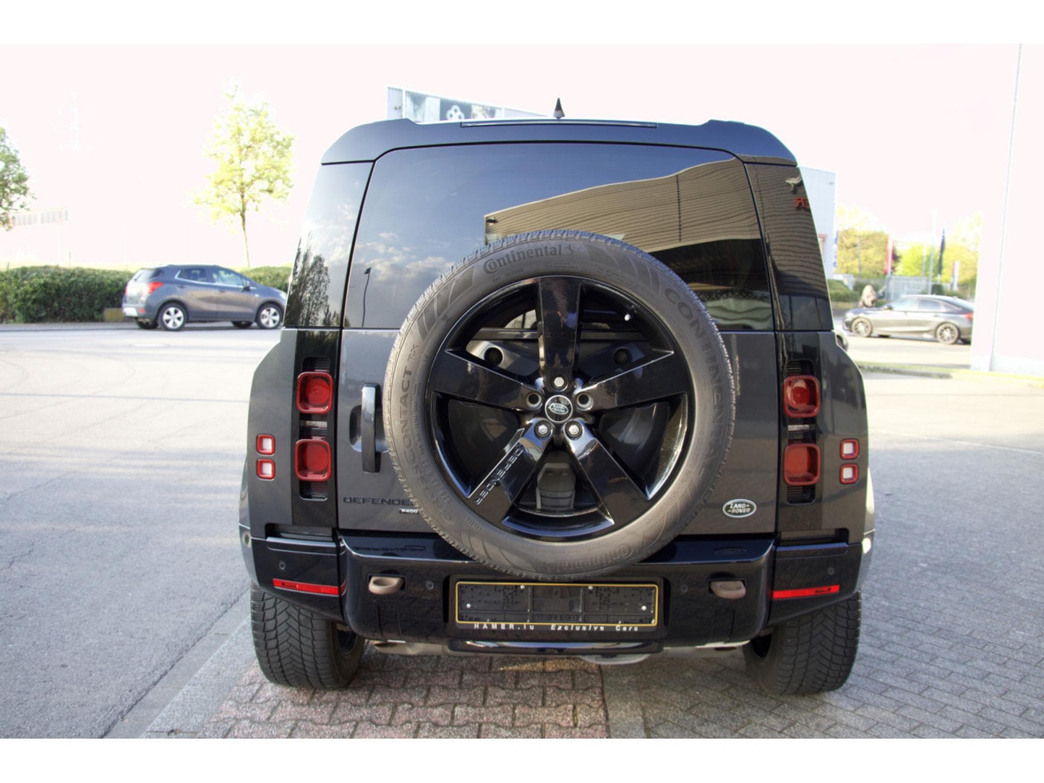 Land-Rover Defender 110 X-Dynamic HSE P400 AHK ACC Standh. 22" (2022) - Photo 3