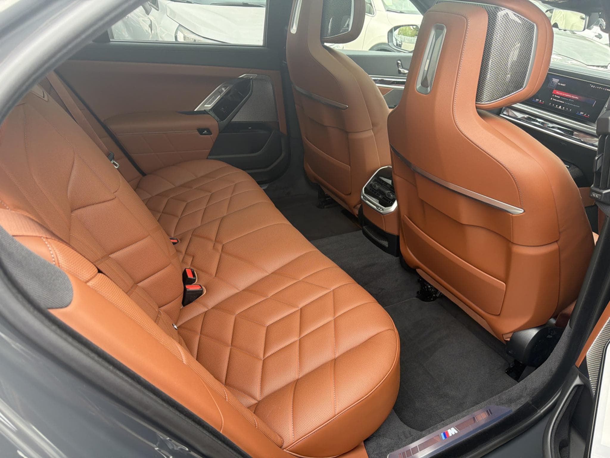 BMW M760 M760E XDRIVE (2026) - Photo 10