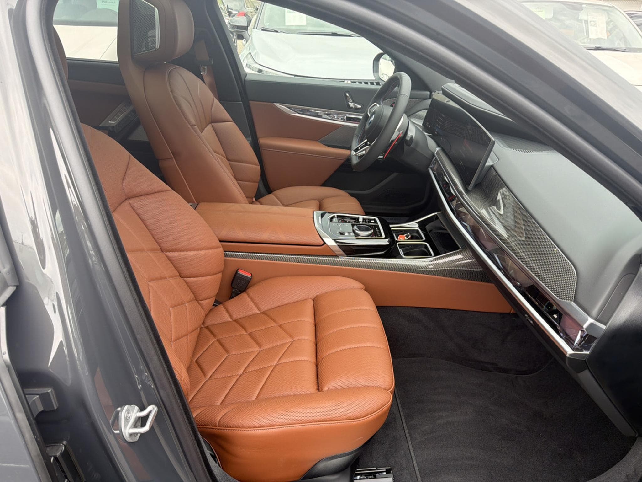 BMW M760 M760E XDRIVE (2026) - Photo 12