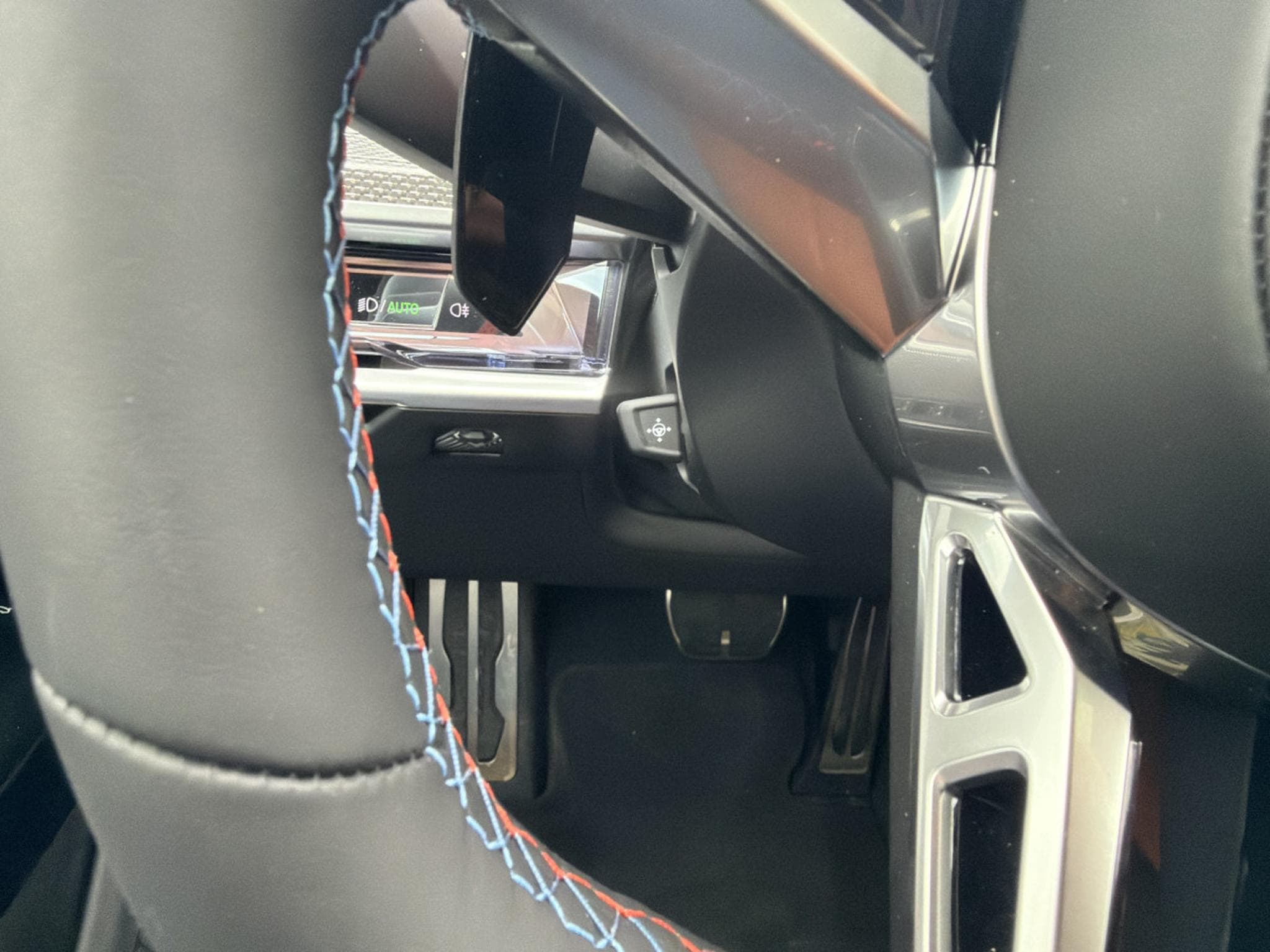 BMW M760 M760E XDRIVE (2026) - Photo 23