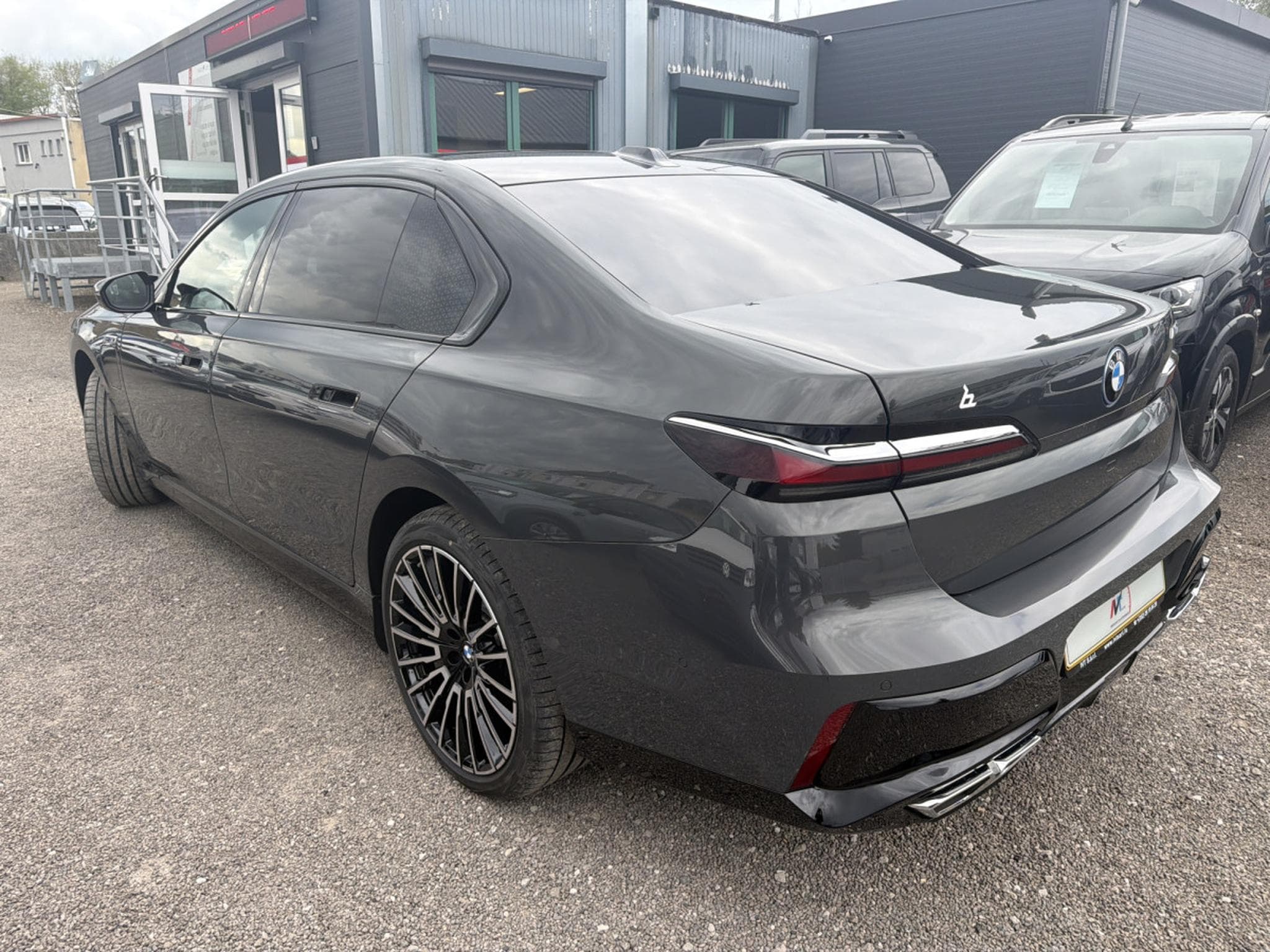 BMW M760 M760E XDRIVE (2026) - Photo 6