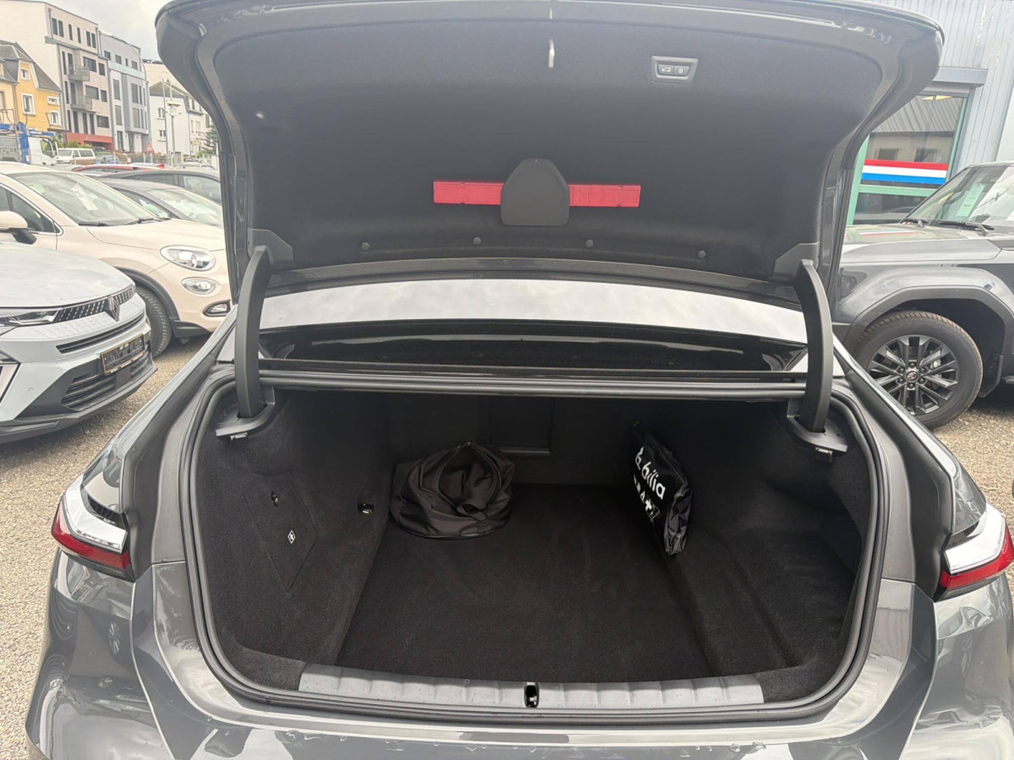 BMW M760 M760E XDRIVE (2026) - Photo 9