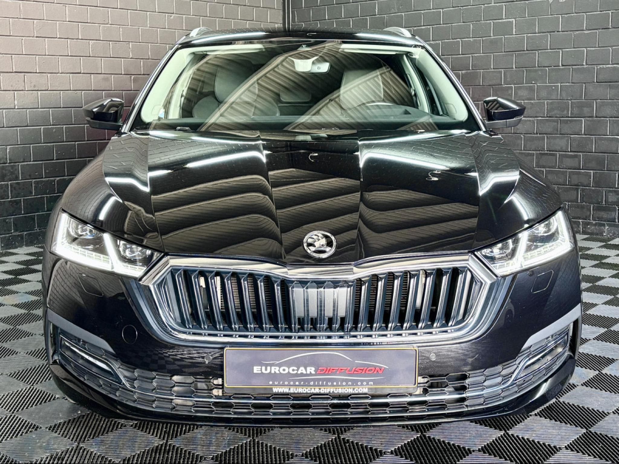 Skoda Octavia iV Estate Style 1.4 PHEV 204 CV (2021) - Photo 2