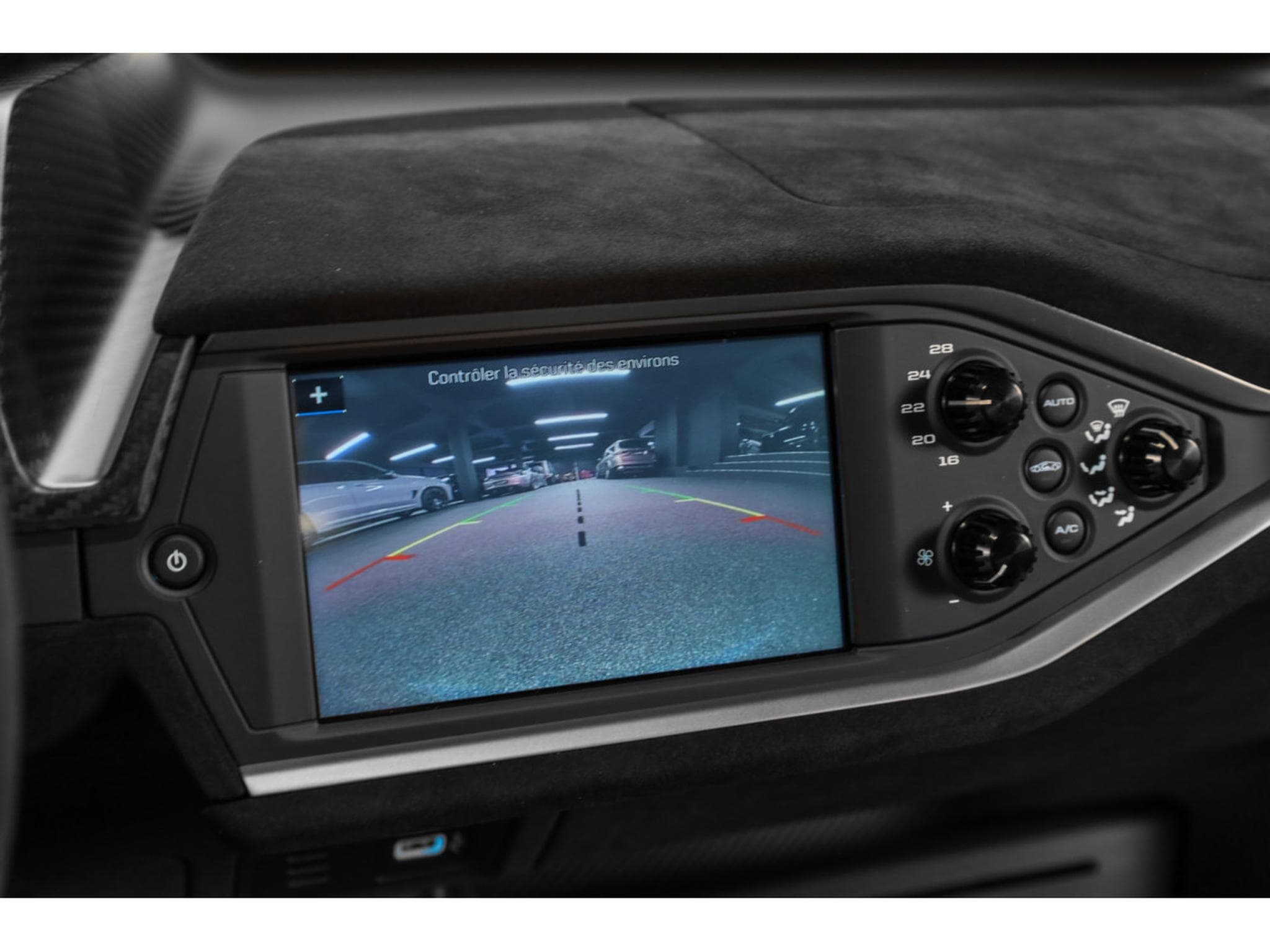 Ford AMG GT Carbon Series - Ingot Silver (2023) - Photo 18