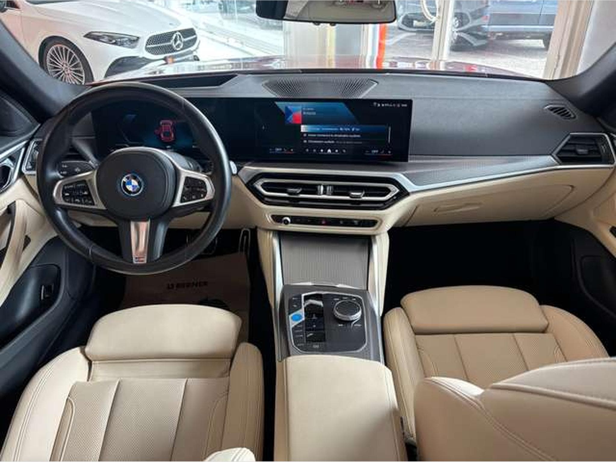 BMW i4 i4 eDrive40 Gran Coupe M Sport (2023) - Foto 17