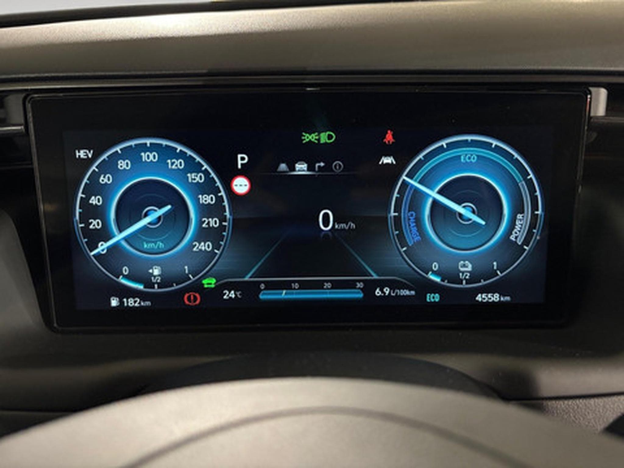 Hyundai Tucson 1.6 N LINE PLUG IN HYBRID (2026) - Photo 2