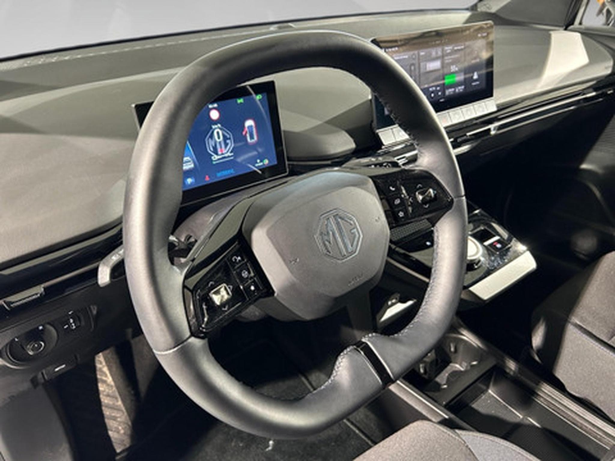 MG MG4 COMFORT 64 kWh (2026) - Photo 3