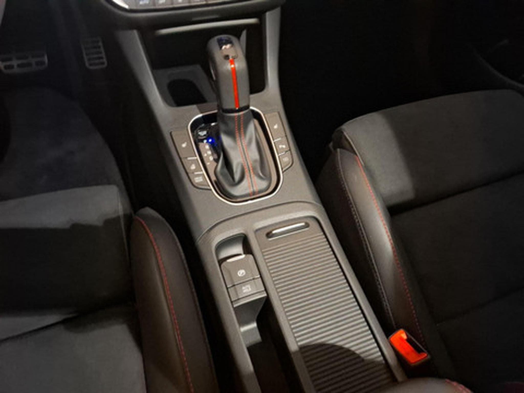 Hyundai i30 1.5 N-LINE (2026) - Photo 10