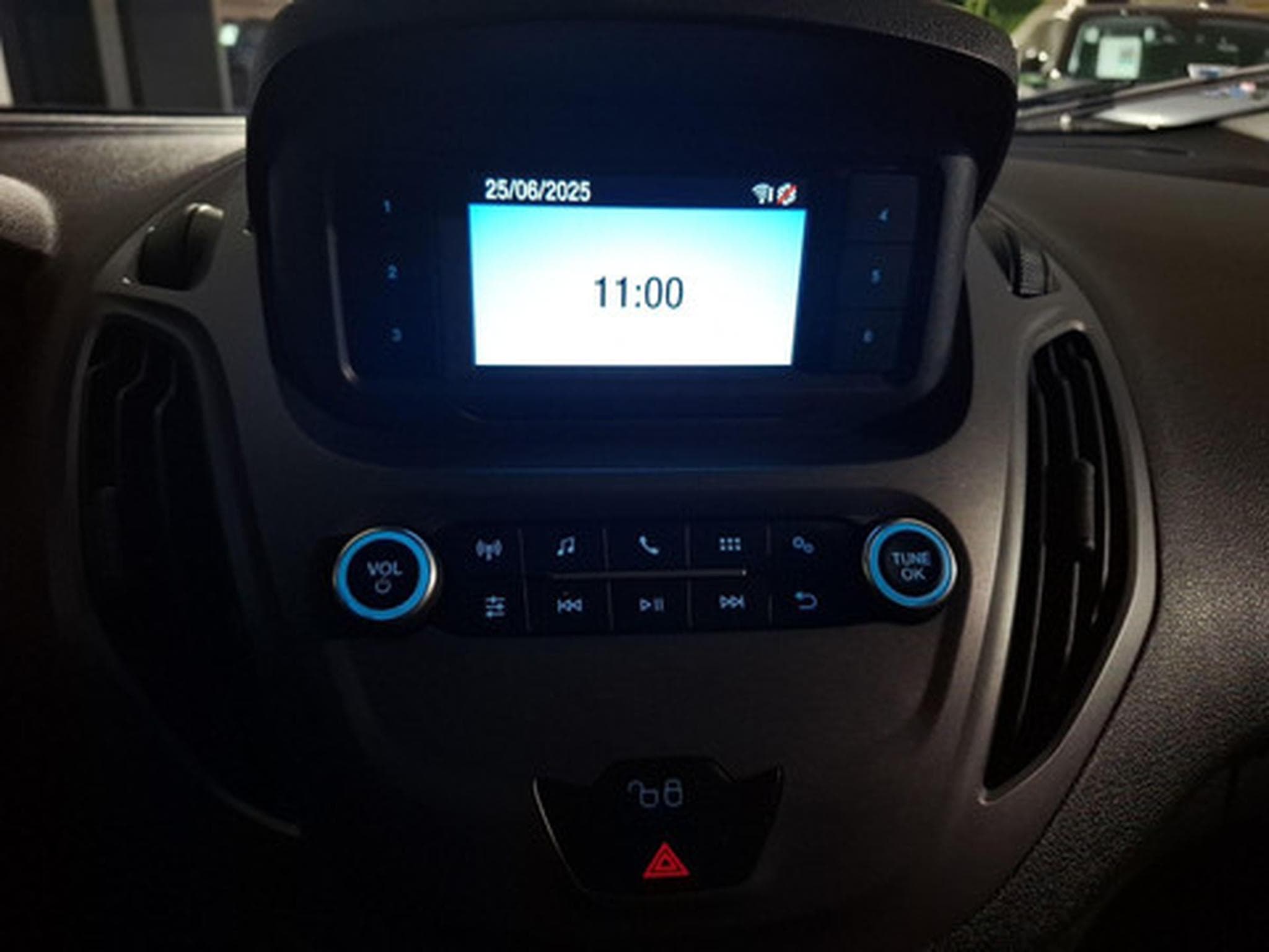 Ford Transit 1.0 Trend (2026) - Photo 12