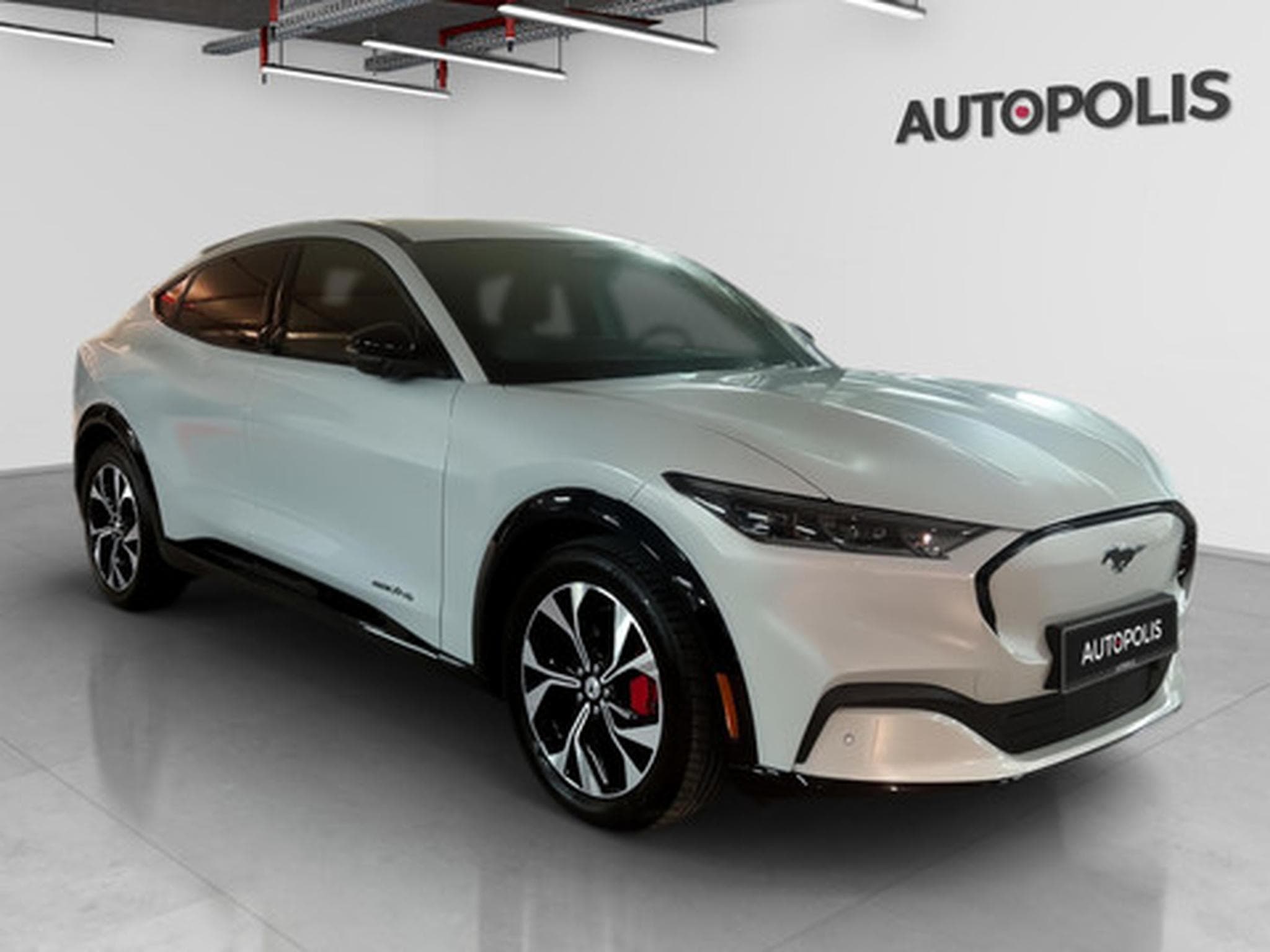 Ford Mustang Mach-E AWD (2026) - Photo 17