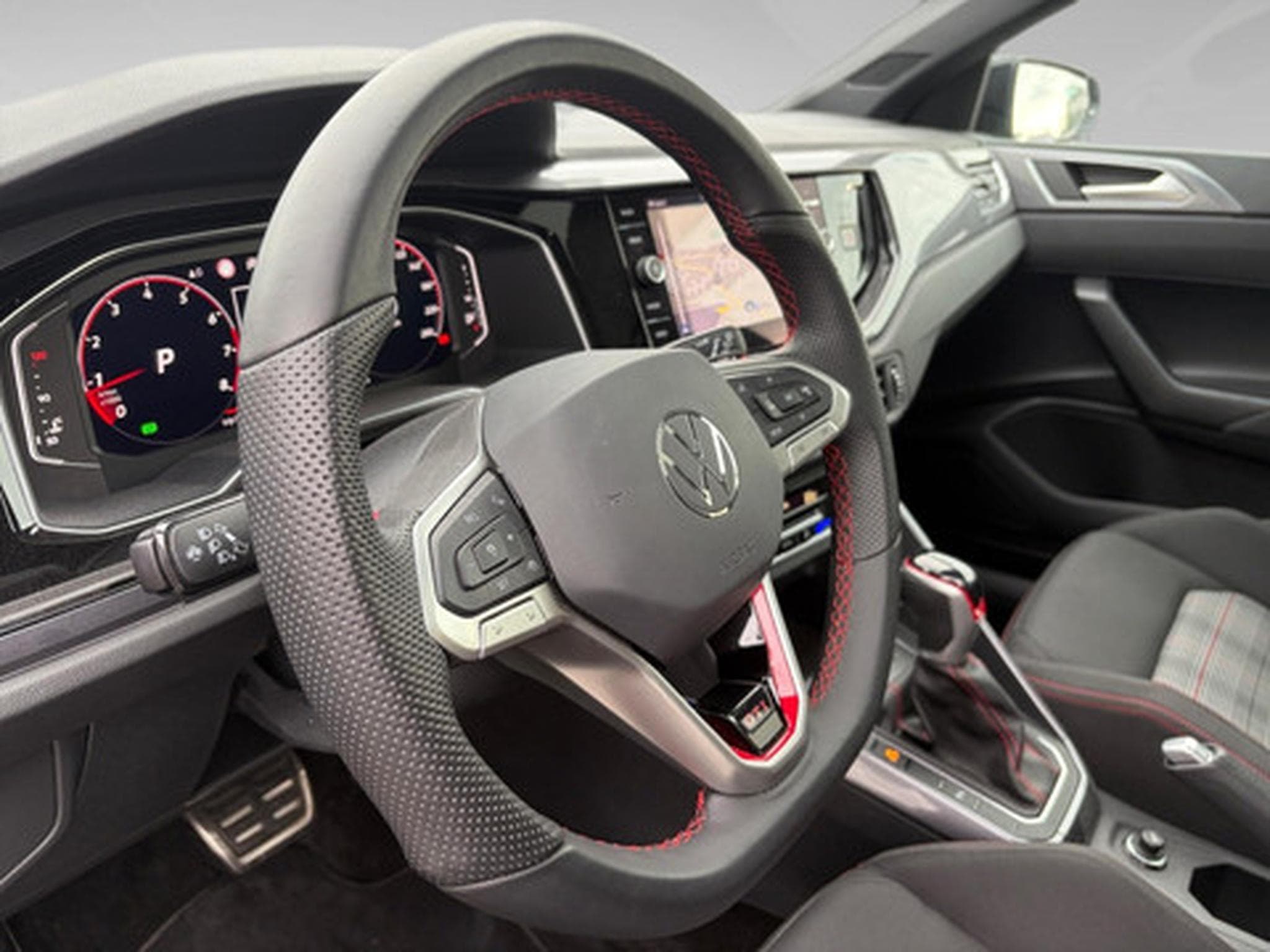 VW Polo GTI 2.0 GTI 207 PS Couleur Gris Fonce (2026) - Photo 8