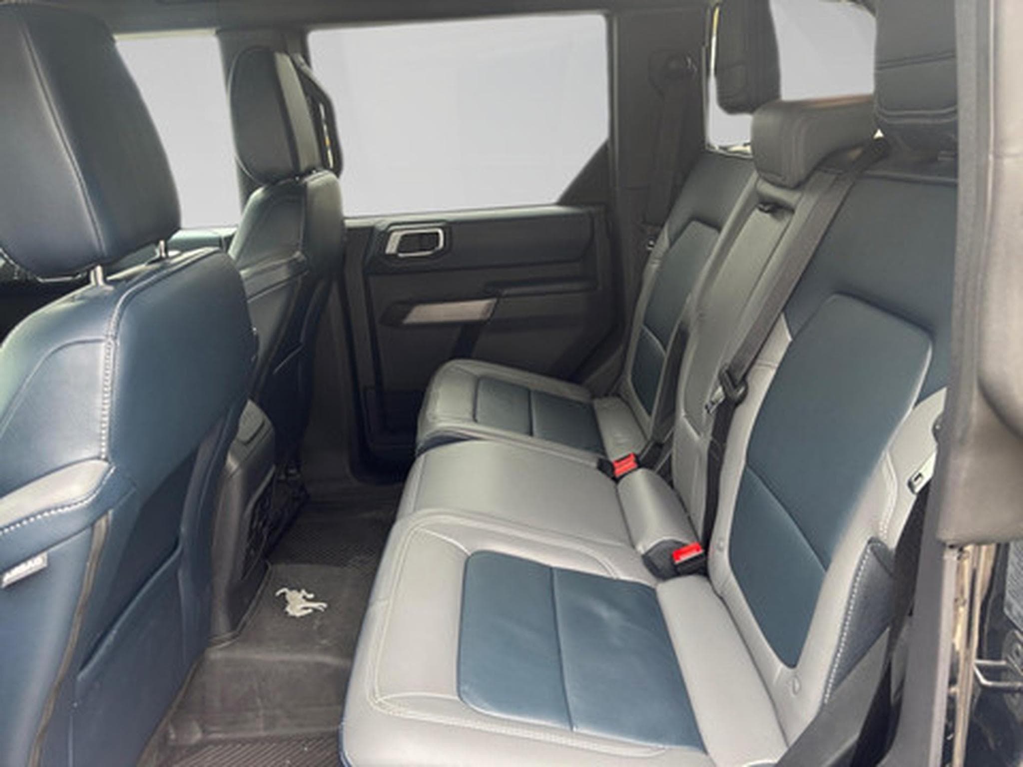 Ford Bronco 2.7i V6 A10 Ecoboost Outer Ban (2026) - Photo 10