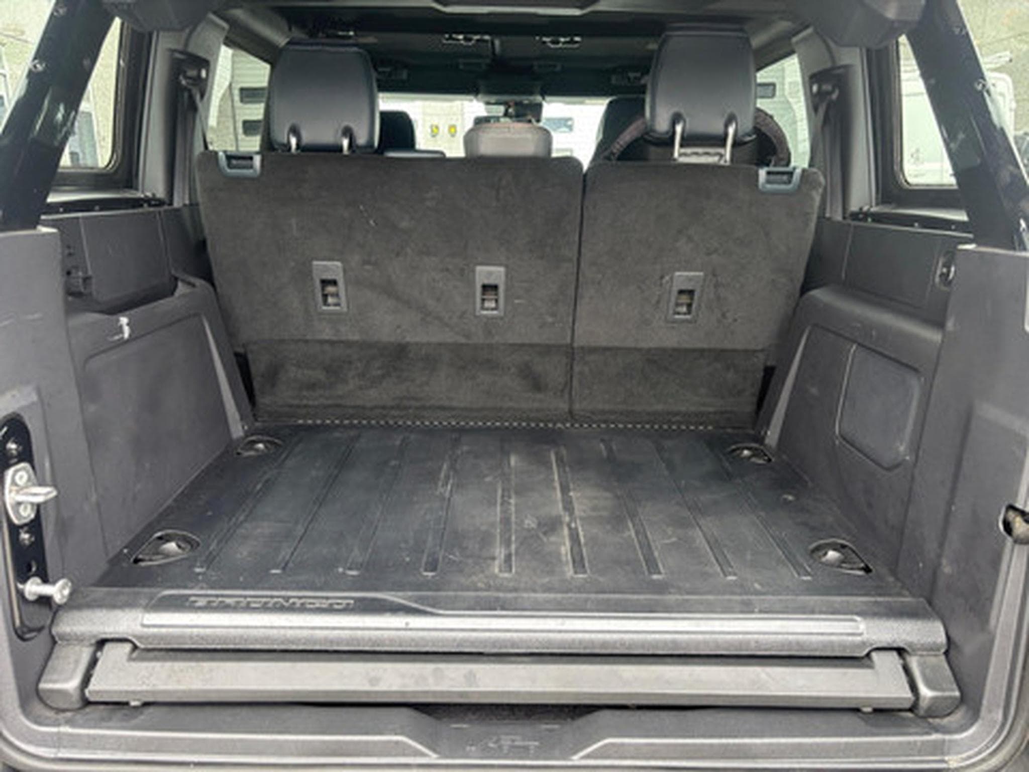 Ford Bronco 2.7i V6 A10 Ecoboost Outer Ban (2026) - Photo 11