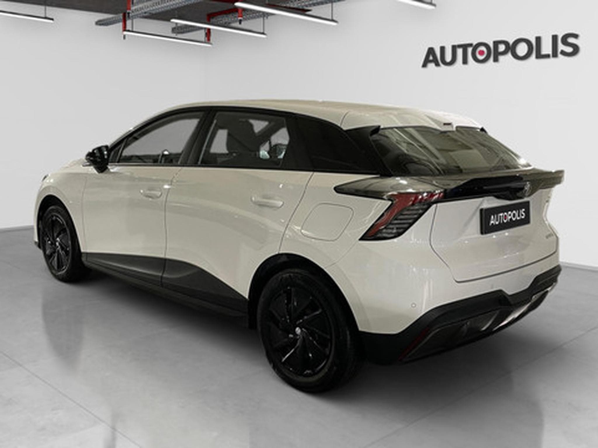 MG MG4 STANDARD (2026) - Photo 13