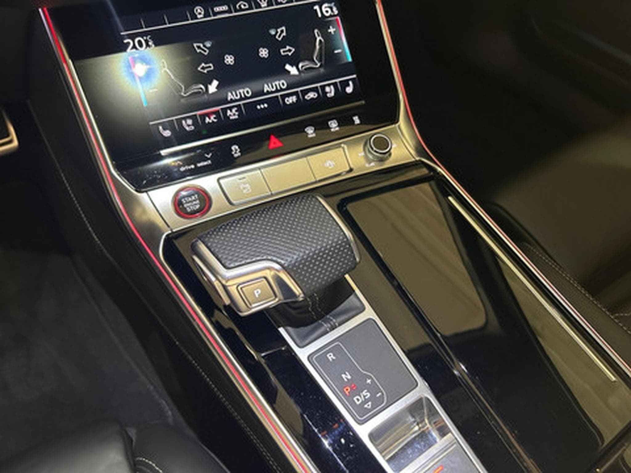 Audi RS6 4.0 RS6 (2026) - Photo 8