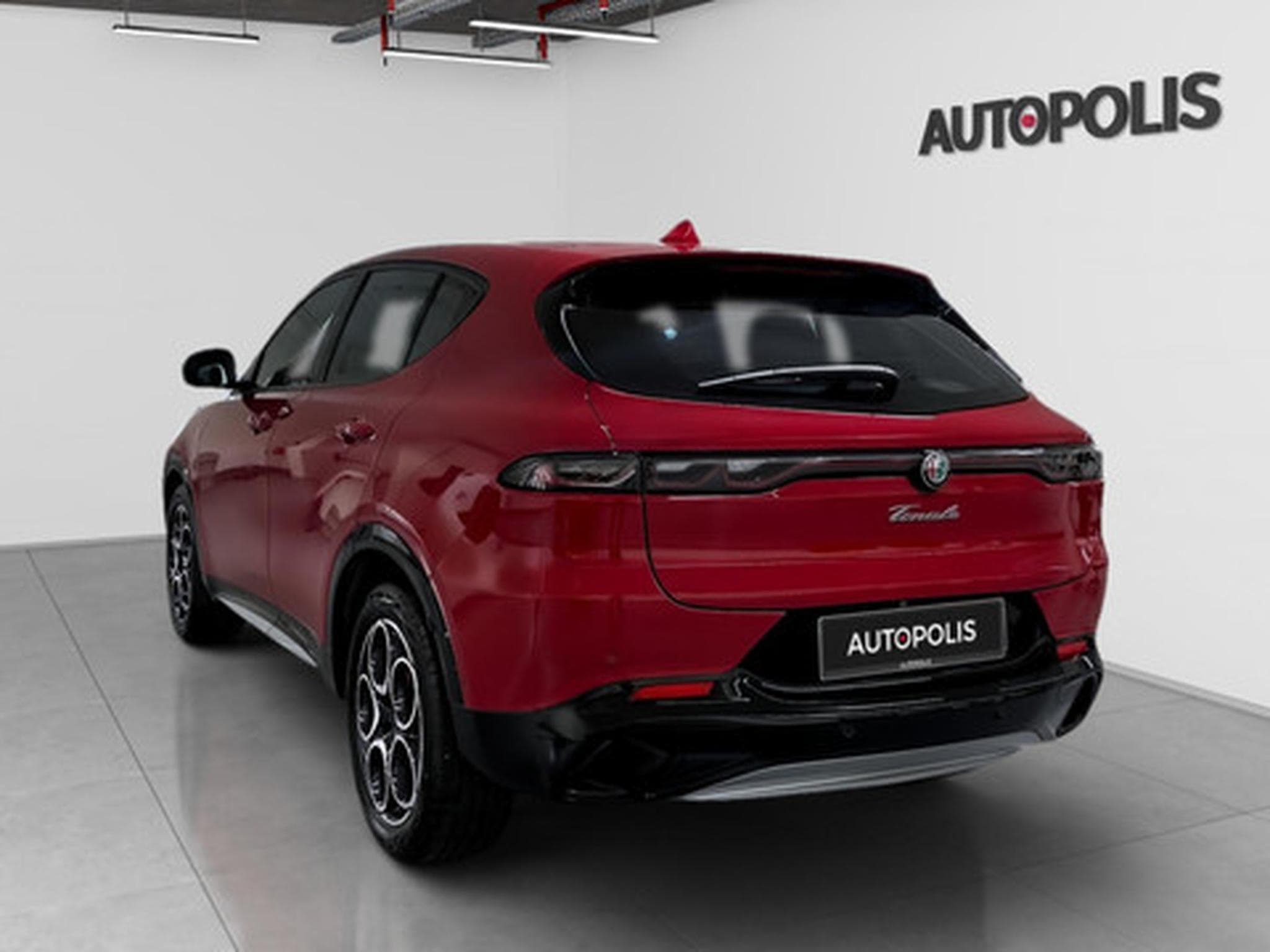 Alfa-Romeo Tonale 1.6 TI (2026) - Photo 16