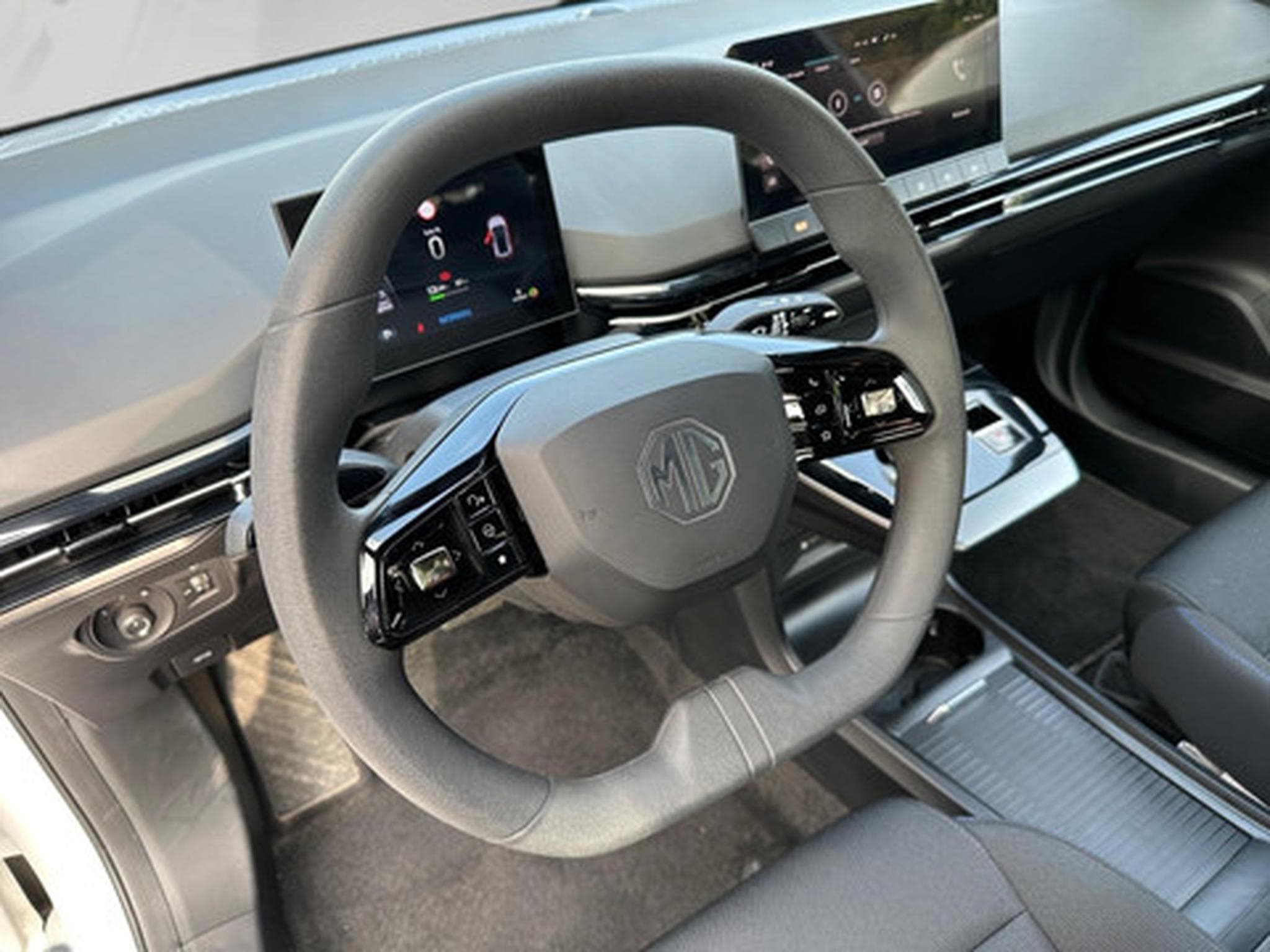 MG MG4 ELECTRIQUE (2026) - Photo 3