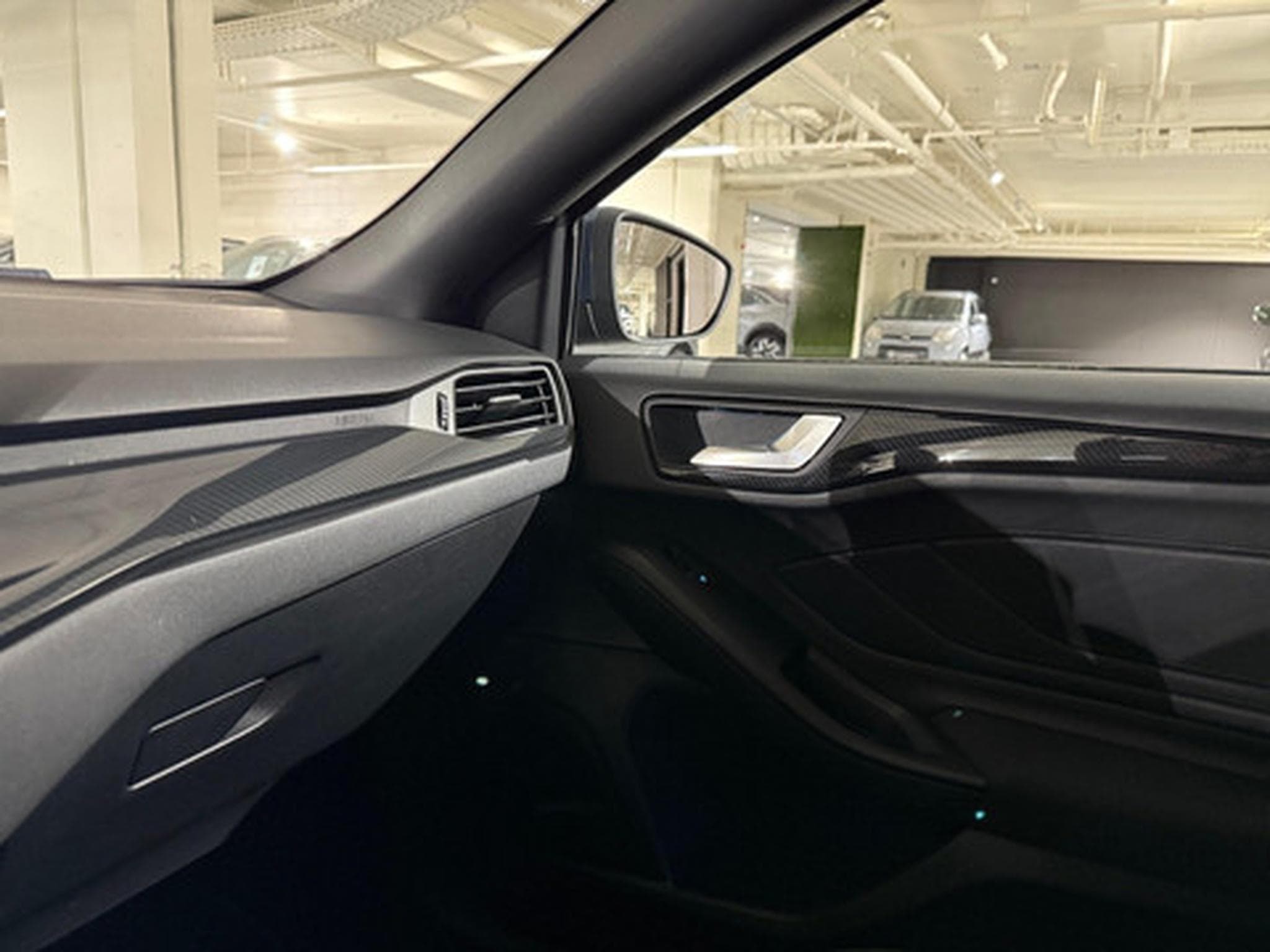 Ford Focus Clipper 1.0i EcoBoost MHEV 92kW ST-Line X (2026) - Photo 9