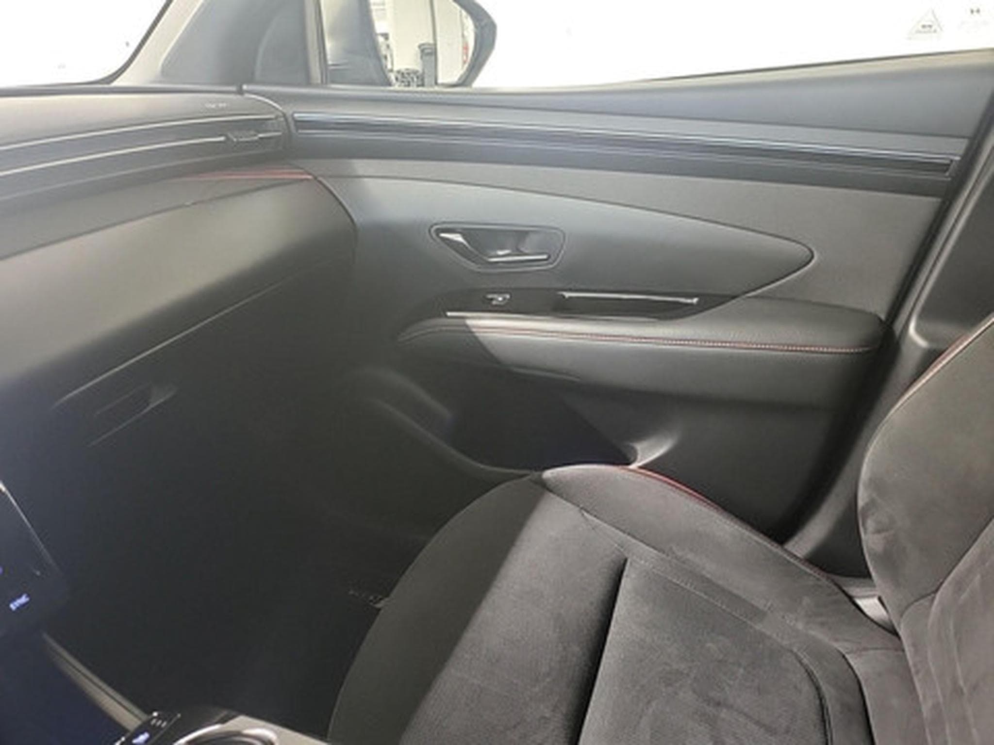 Hyundai Tucson 1.6 SHINE N-LINE (2026) - Photo 16