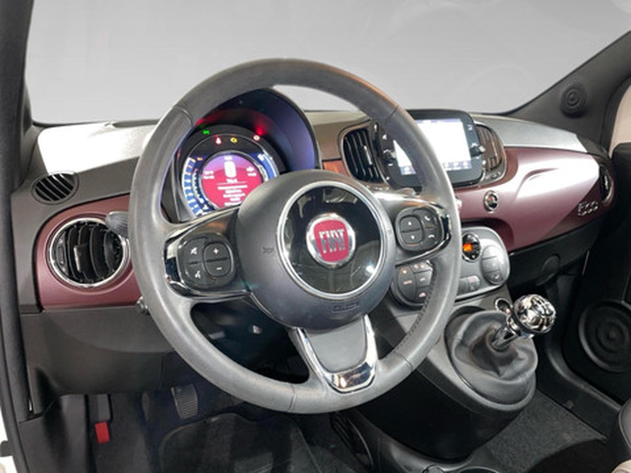 Fiat 500 1.2 Lounge (2026) - Photo 8