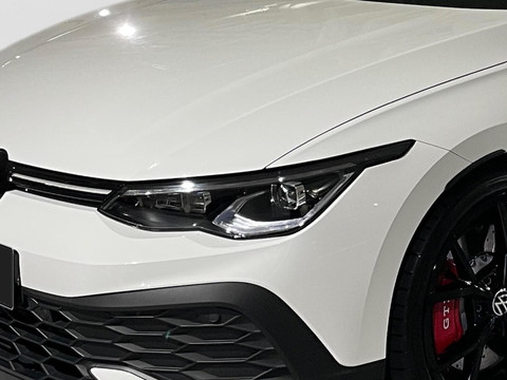 VW Golf 2.0 GTI Clubsport 300 PS (2026) - Foto 23