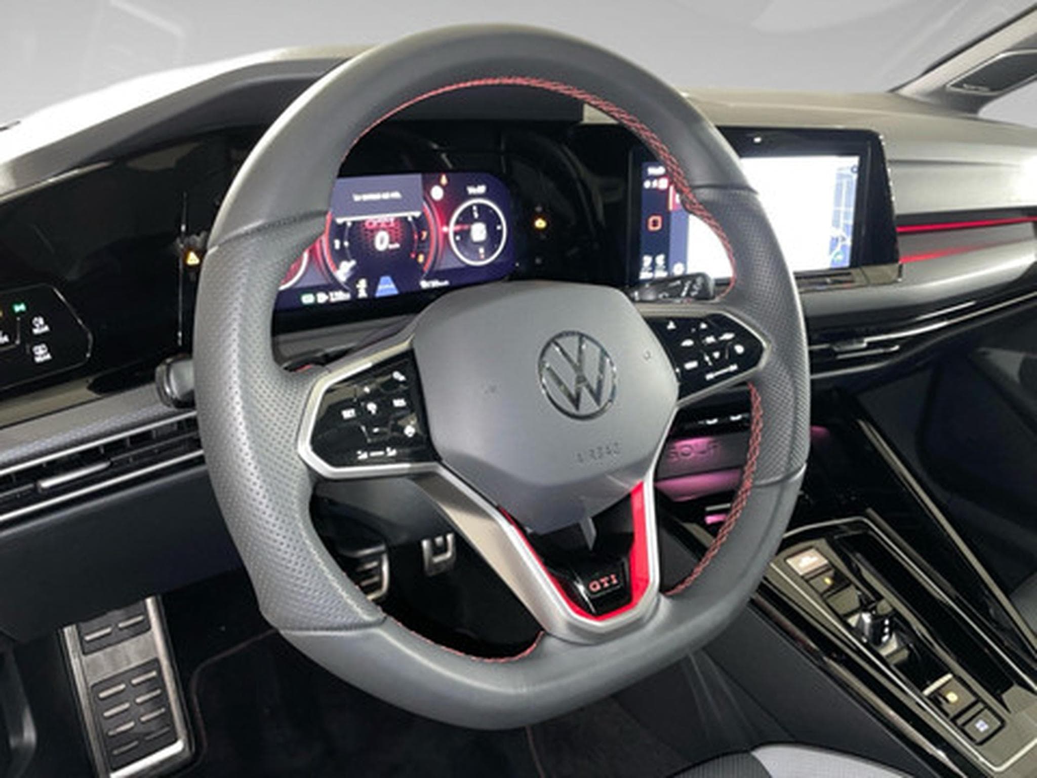 VW Golf 2.0 GTI Clubsport 300 PS (2026) - Foto 8