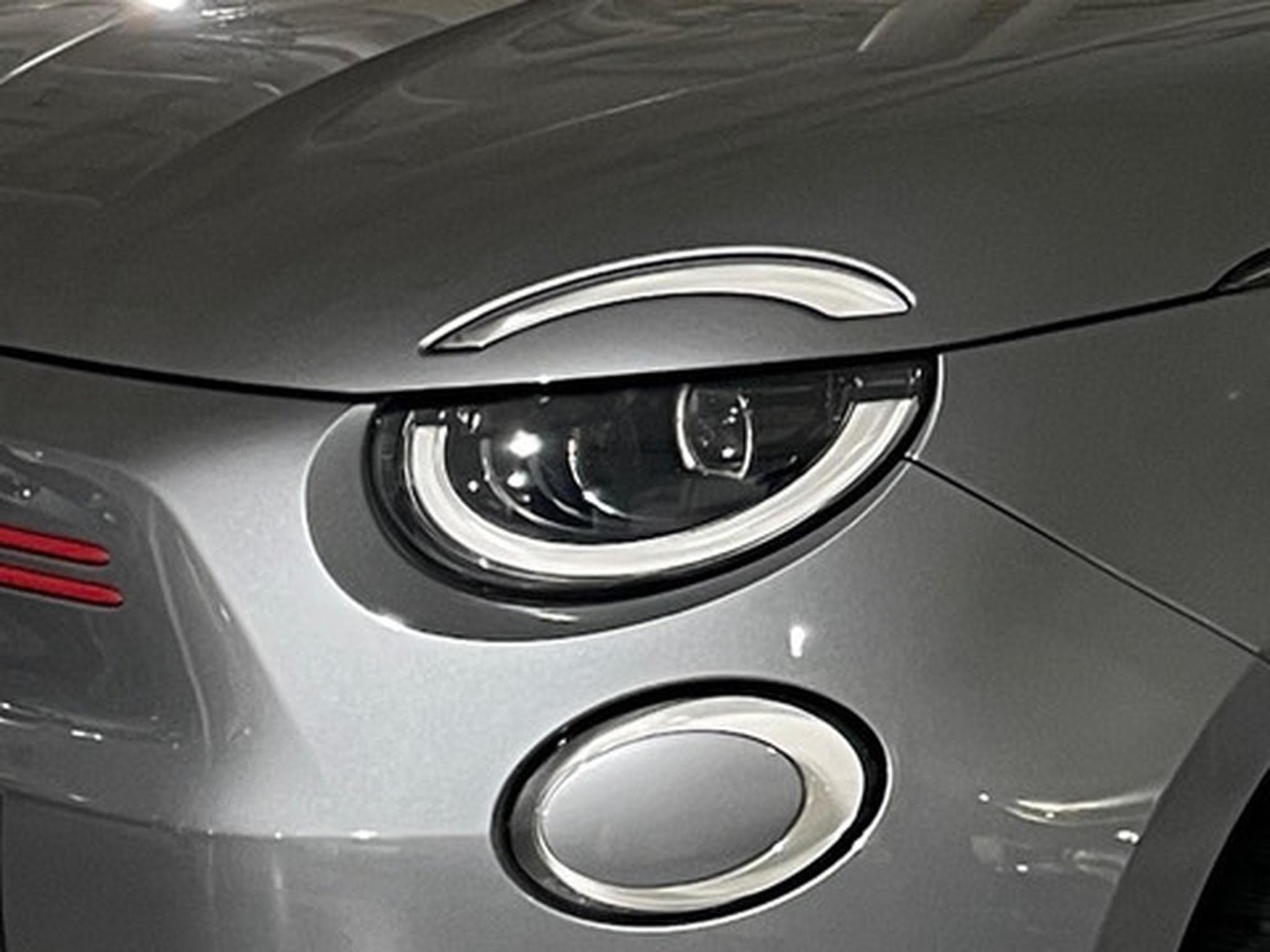 Fiat 500 500e 42 kWh Icon (2026) - Foto 21