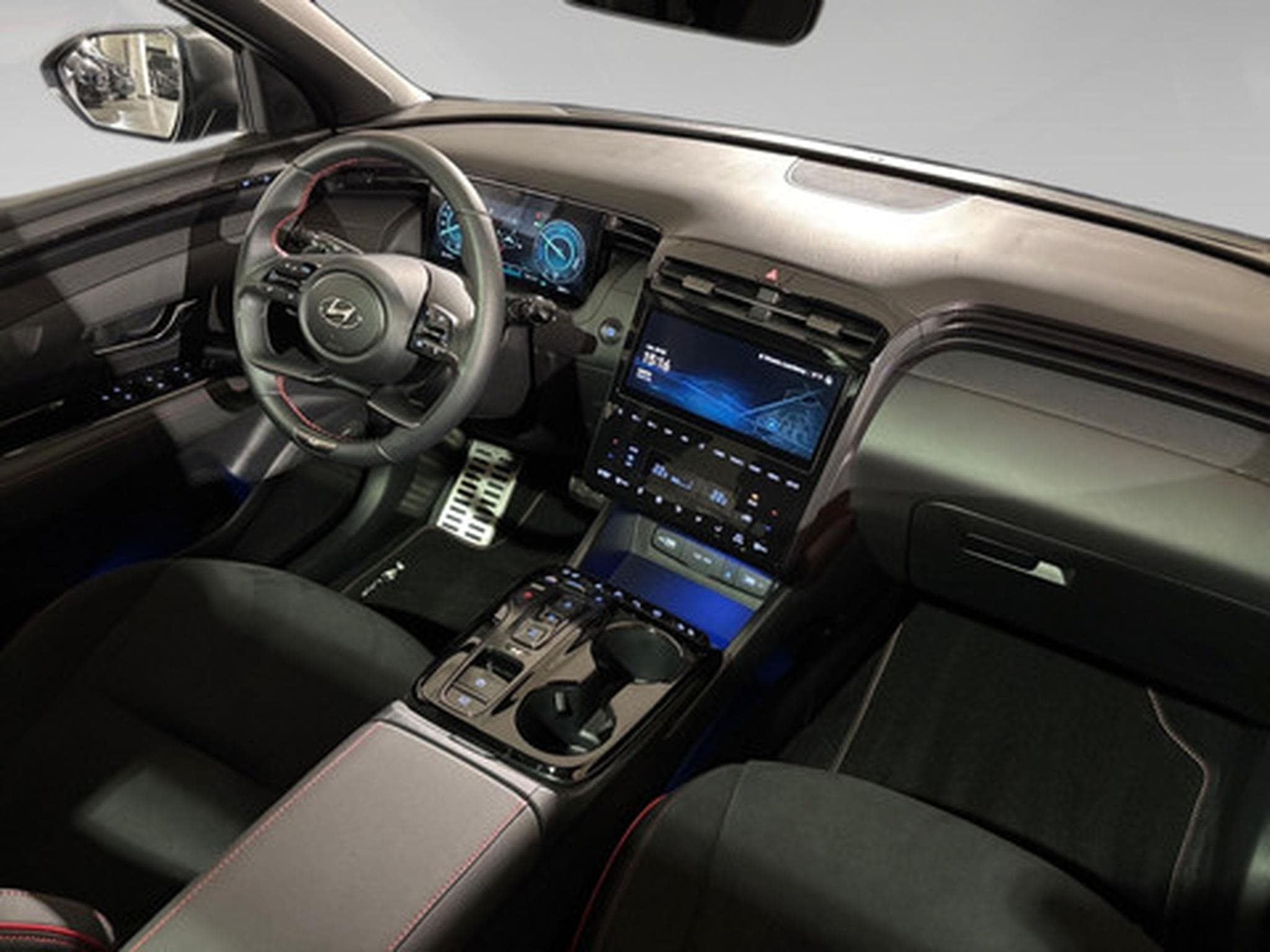 Hyundai Tucson 1.6 N LINE PLUG IN HYBRID (2026) - Foto 6