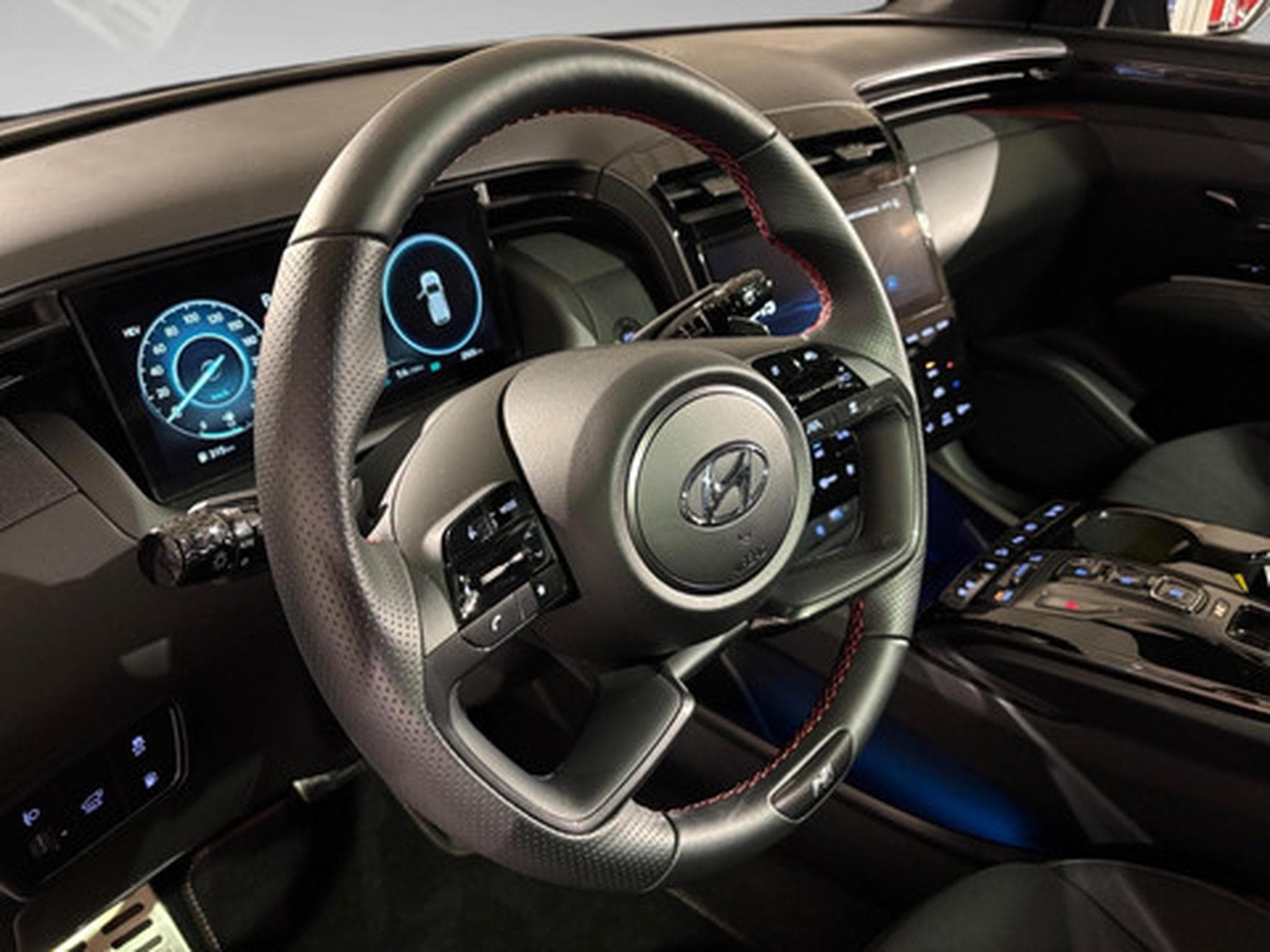 Hyundai Tucson 1.6 N LINE PLUG IN HYBRID (2026) - Foto 8