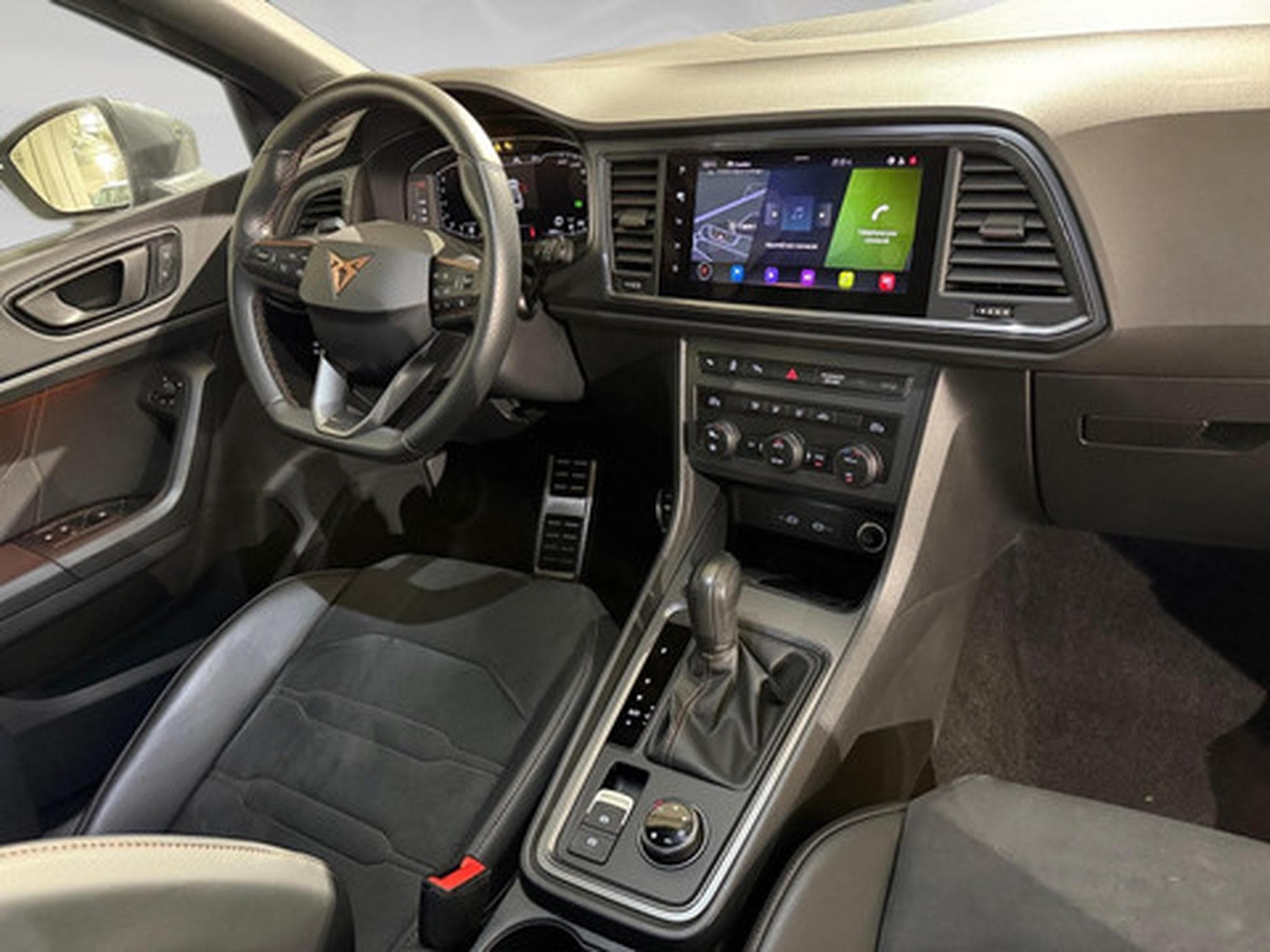 Cupra Ateca 2.0 TSI 221kW VZ DSG 4WD (2026) - Foto 6