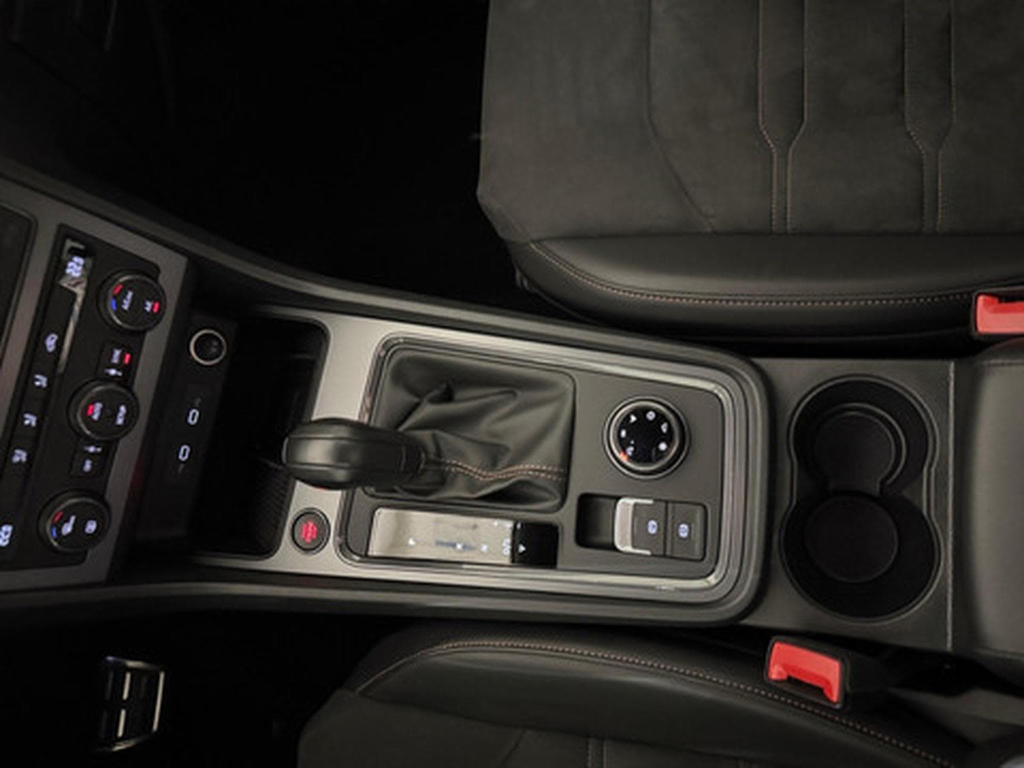 Cupra Ateca 2.0 TSI 221kW VZ DSG 4WD (2026) - Foto 9