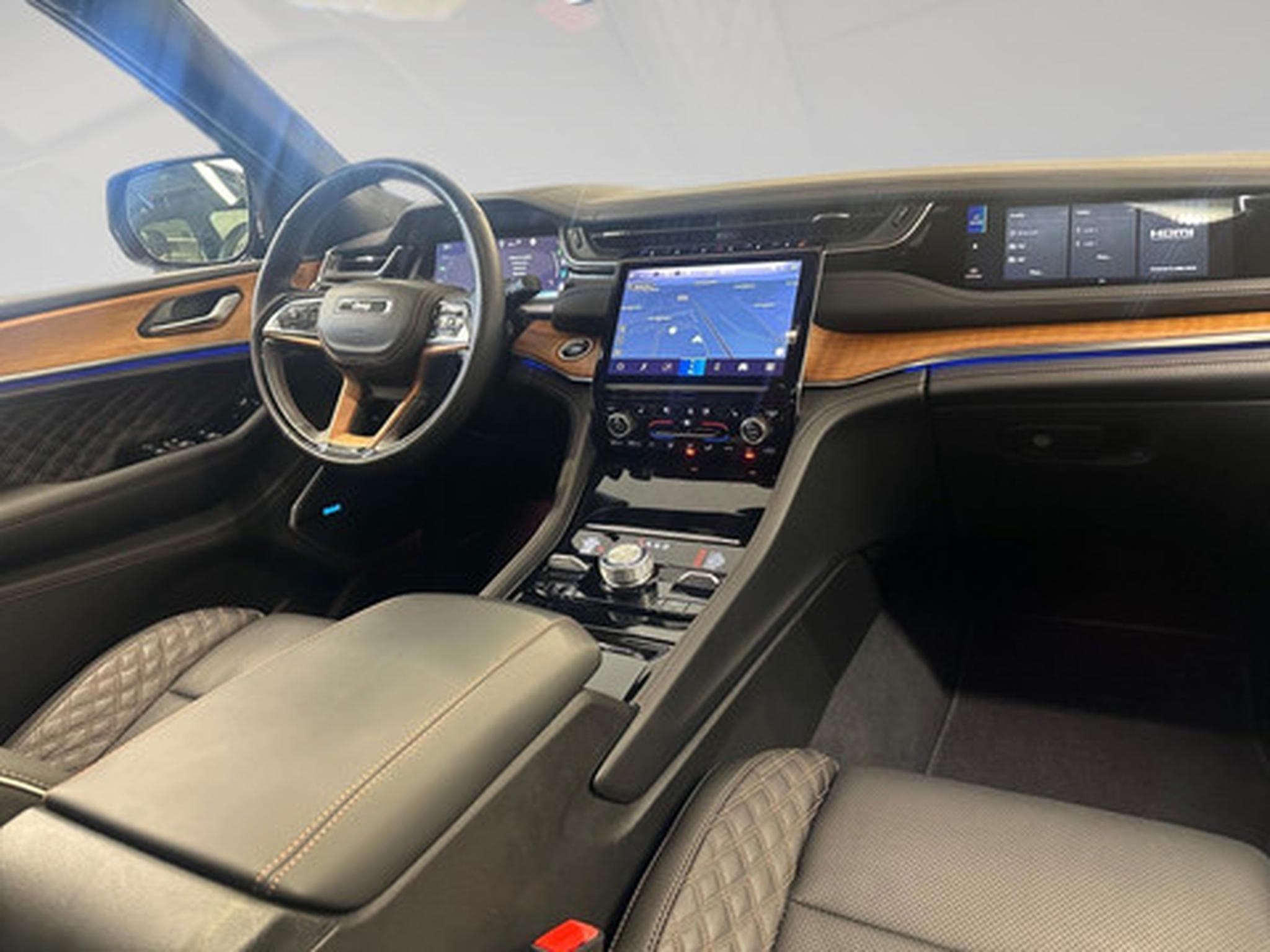 Jeep Cherokee 2.0 4XE SUMMIT RESERVE (2026) - Foto 15