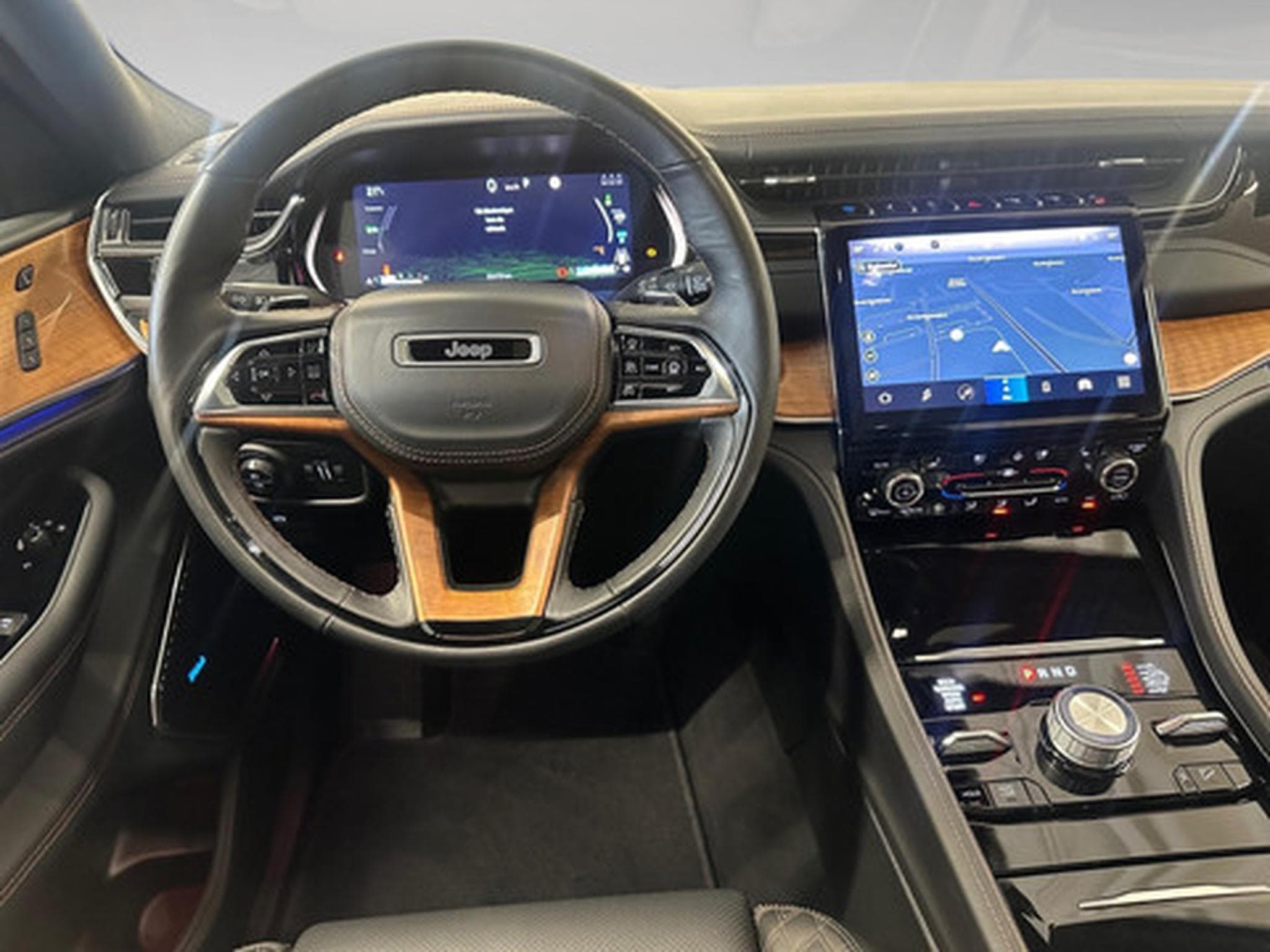 Jeep Cherokee 2.0 4XE SUMMIT RESERVE (2026) - Foto 2