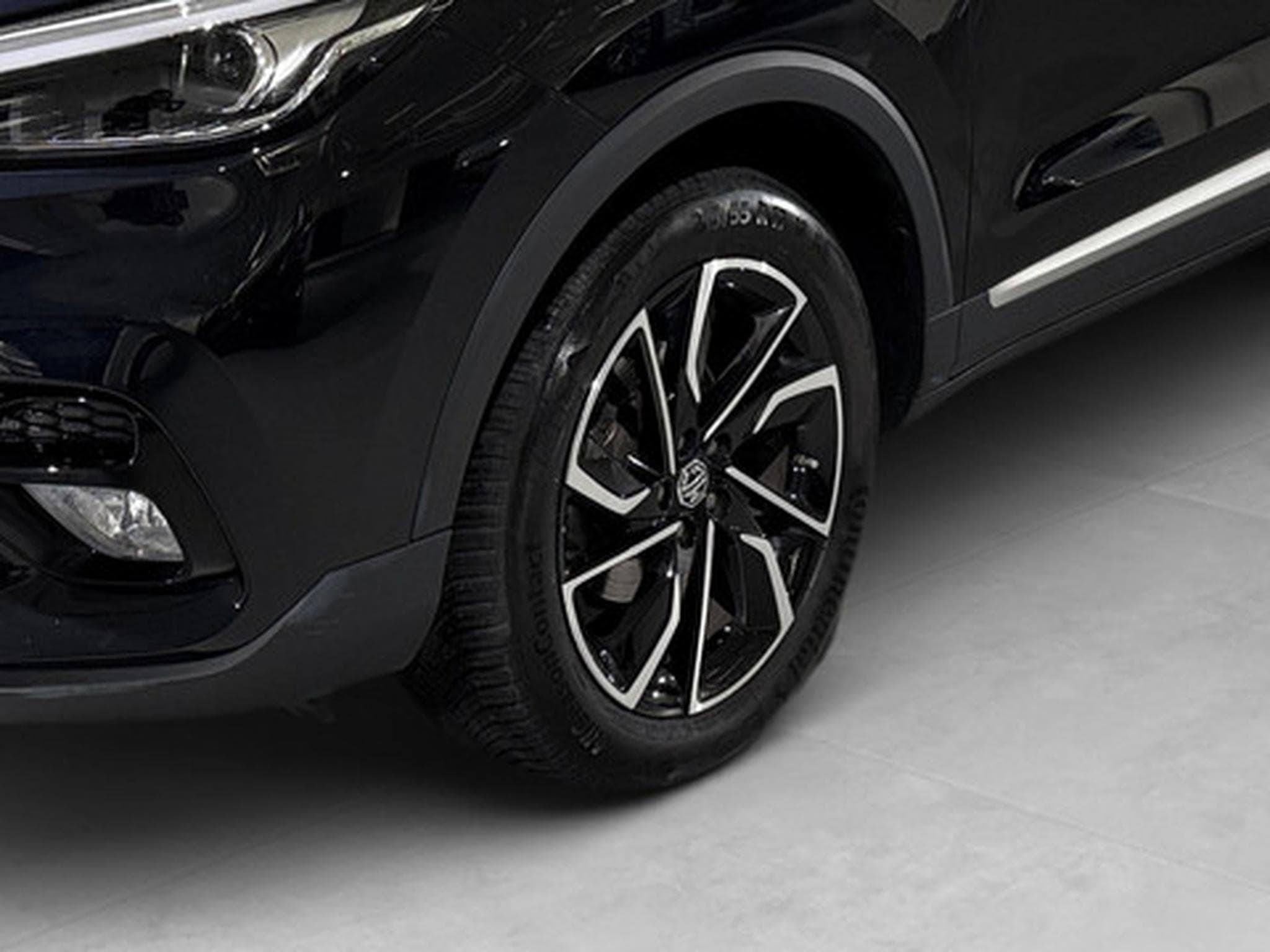 MG ZS 1.0 T-GDi AT LUXURY (2026) - Foto 20