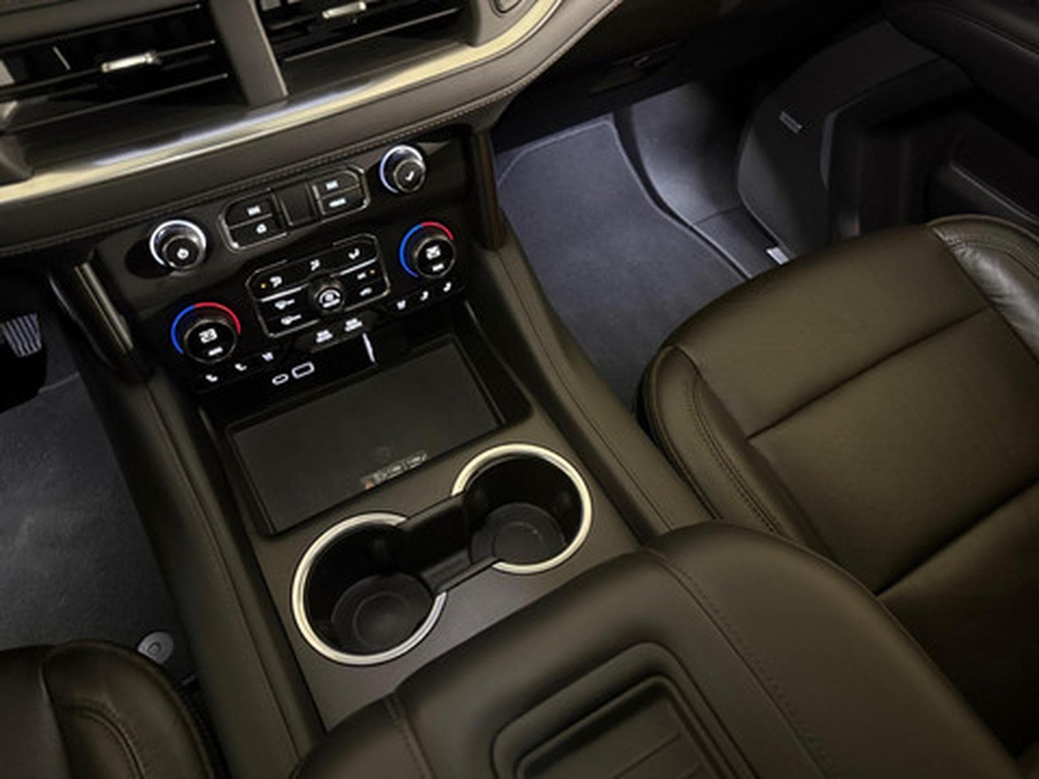 Chevrolet Tahoe 6.2 HIGH COUNTRY (2026) - Foto 10