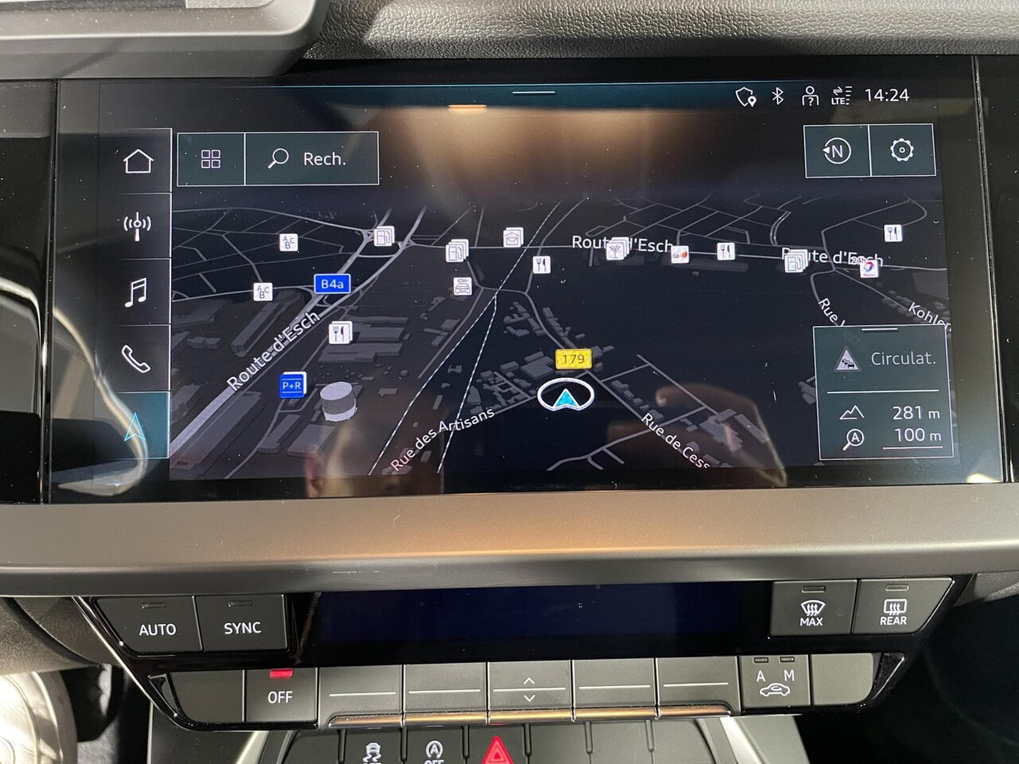 Audi A3 SPORTBACK 30 TFSI 110 S-TRONIC 7 BUSINESS VIRTUAL COCKPIT (2022) - Photo 4