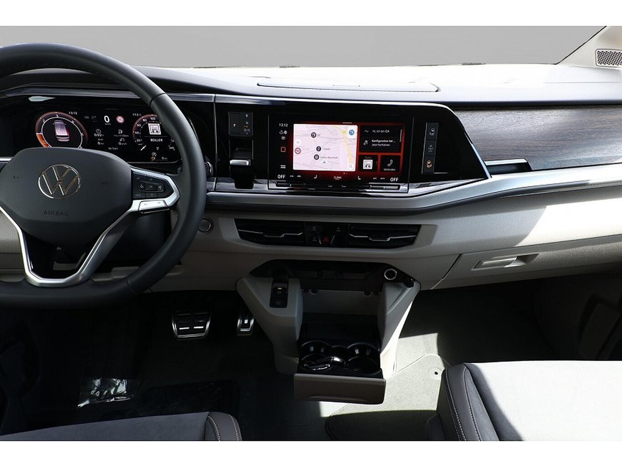 VW Multivan (2026) - Photo 6