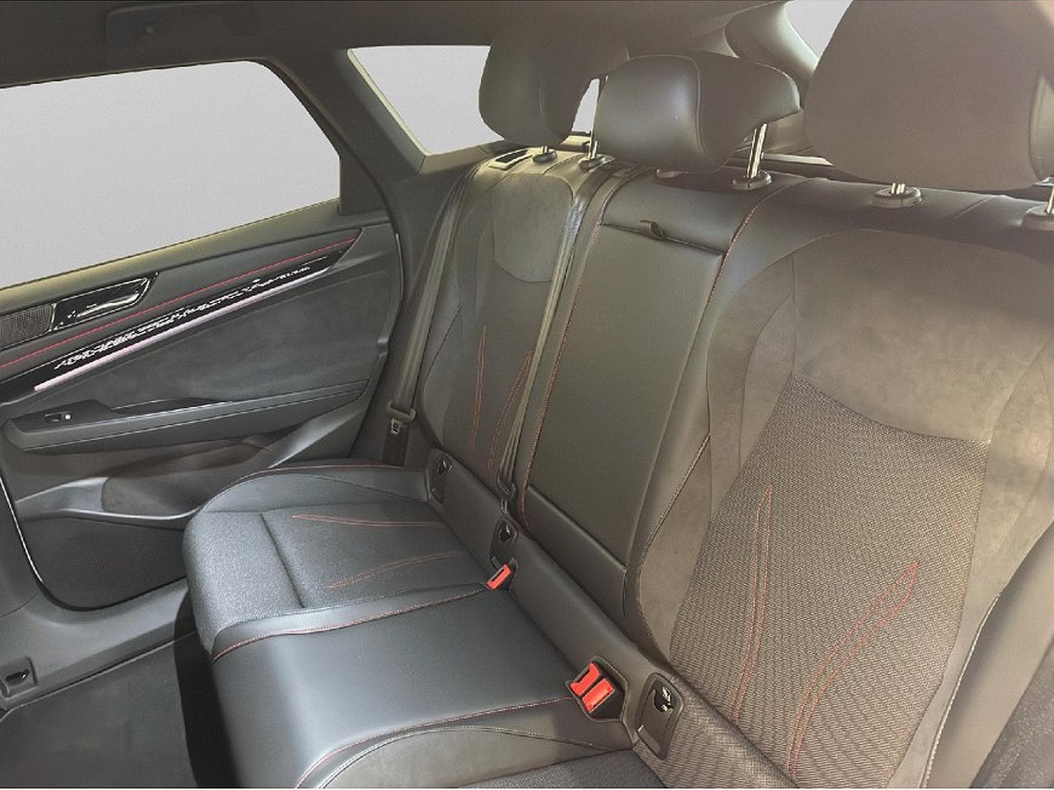 VW ID.5 (2025) - Foto 11