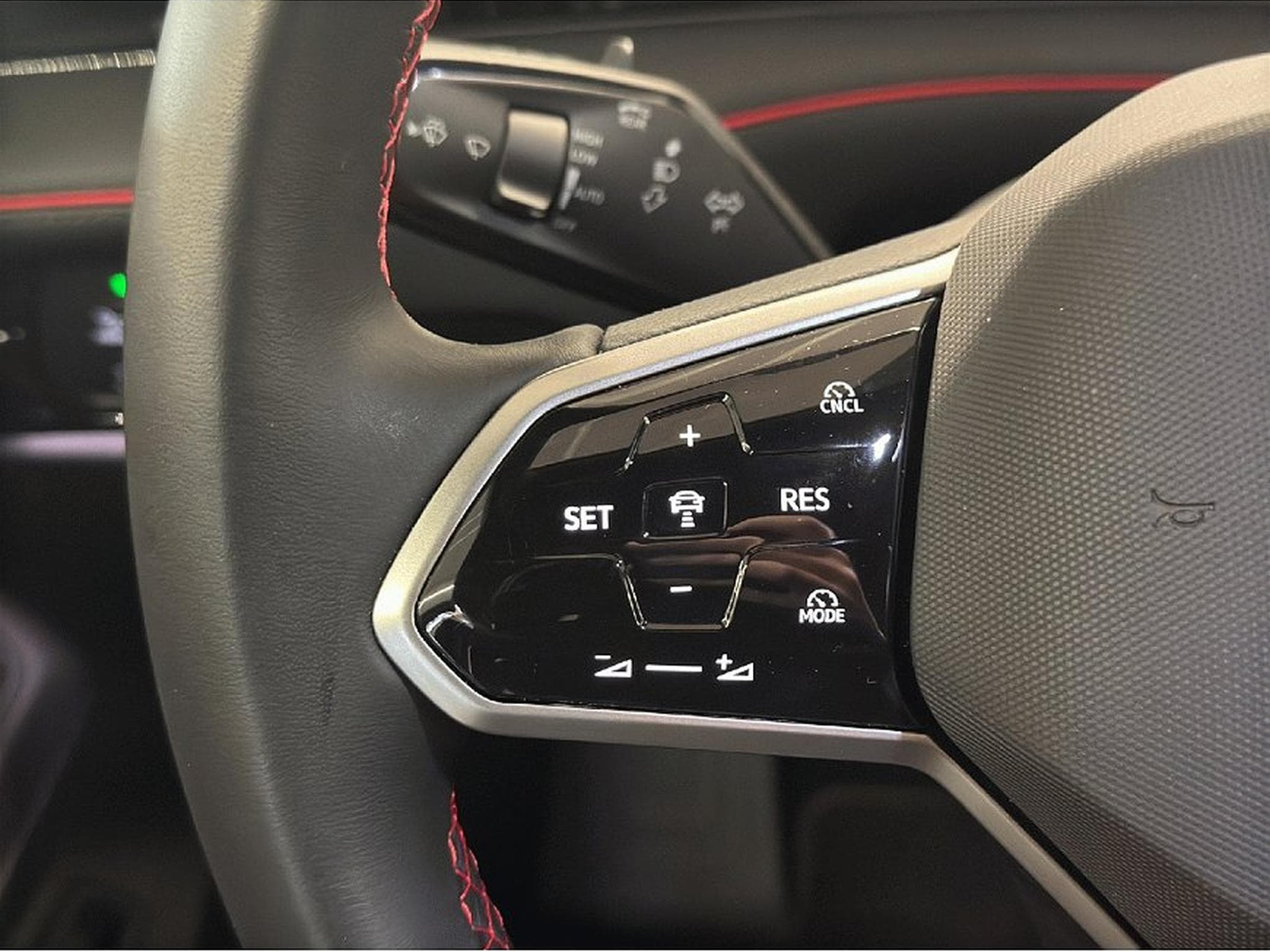 VW ID.5 (2025) - Foto 16