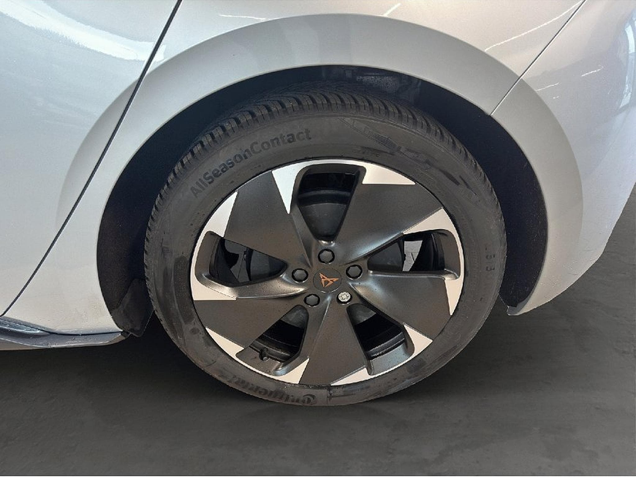 Cupra Born (2025) - Photo 7