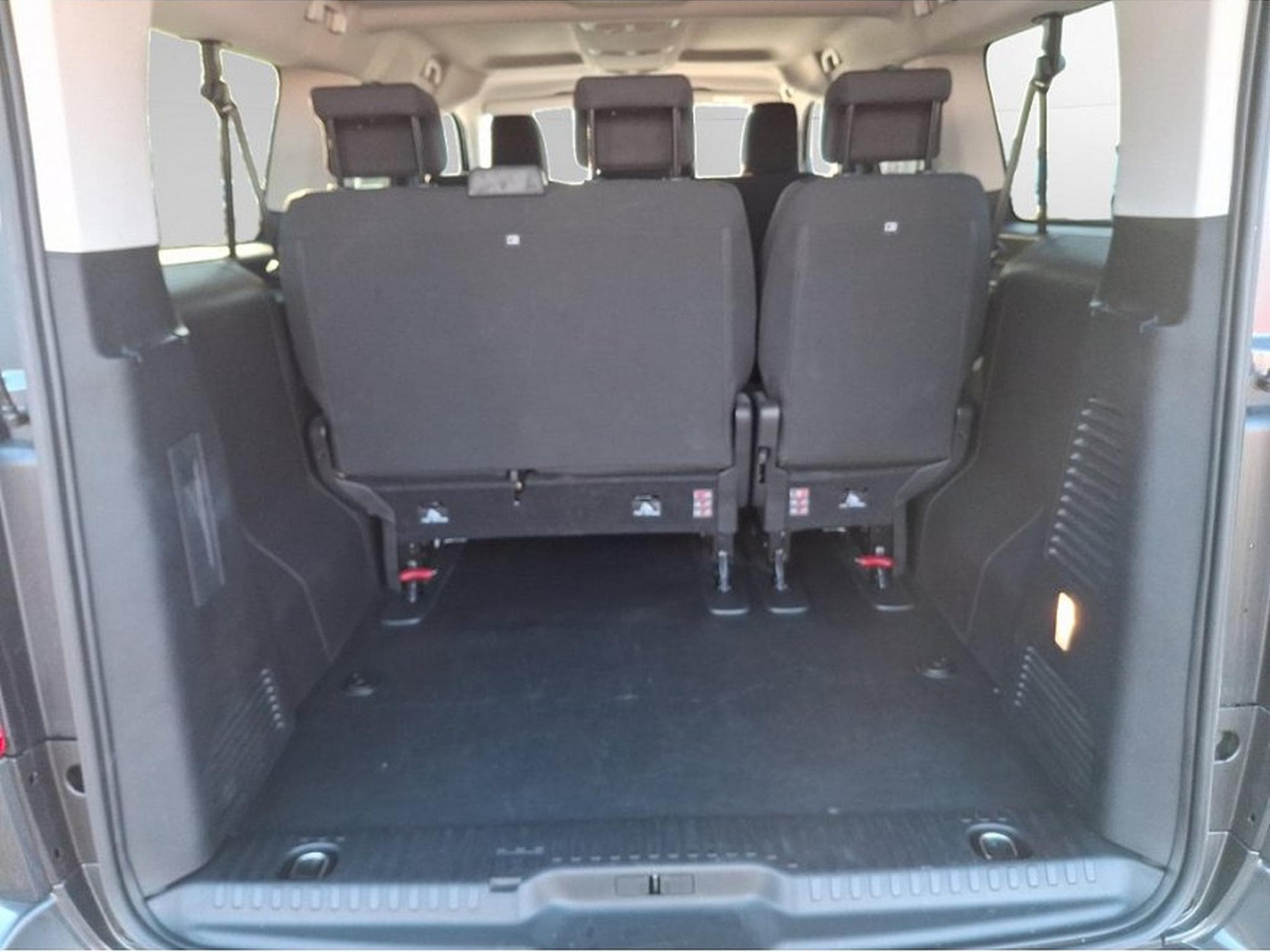 Opel Zafira (2026) - Photo 10