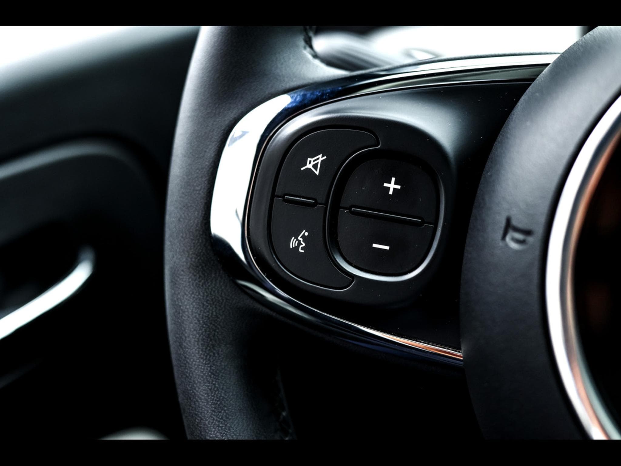 Fiat 500 SERIE 7 1.2 8V STAR 69 CH – EPIC BLUE METALLIC (2020) - Photo 23